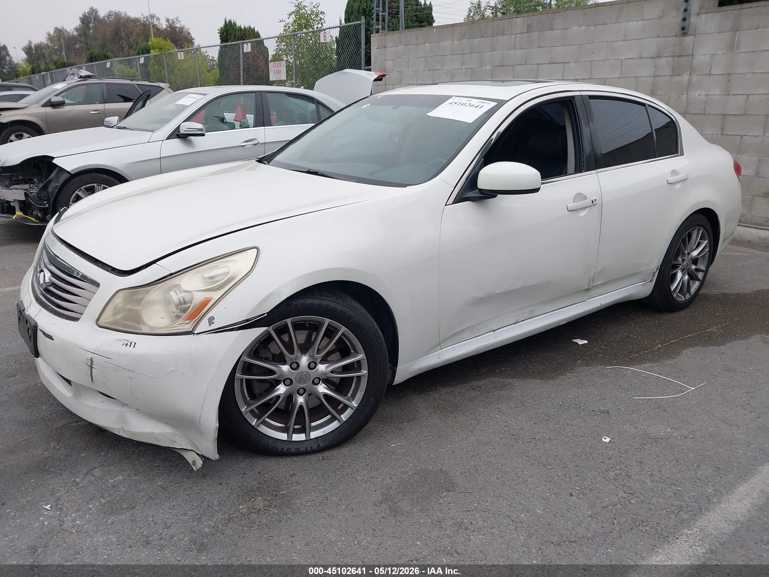2007 Infiniti G35 Sport White vin: JNKBV61E17M722778