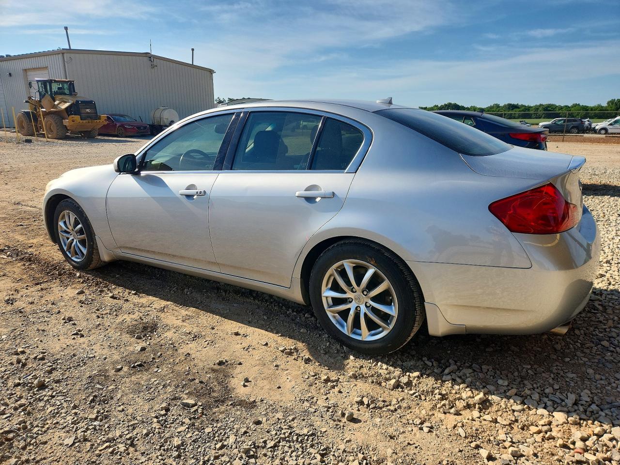 2007 Infiniti G35 Base Silver vin: JNKBV61E17M723736