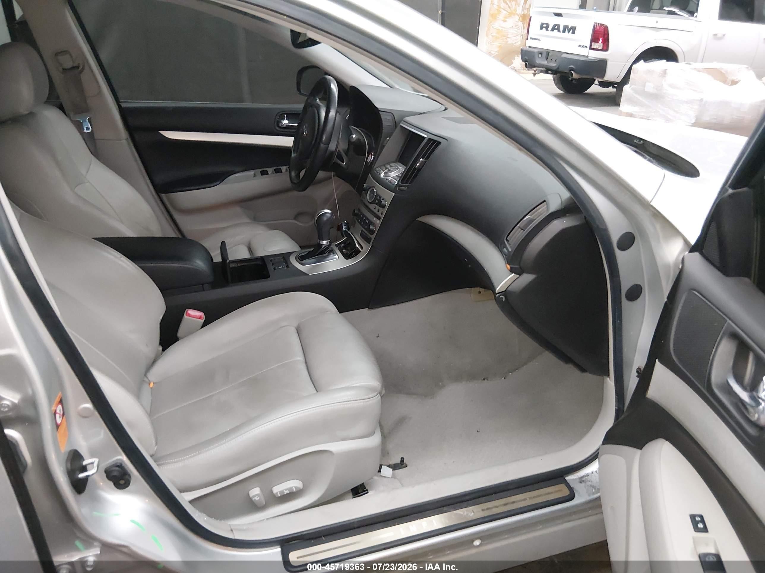 2007 Infiniti G35 Sport Silver vin: JNKBV61E17M724689