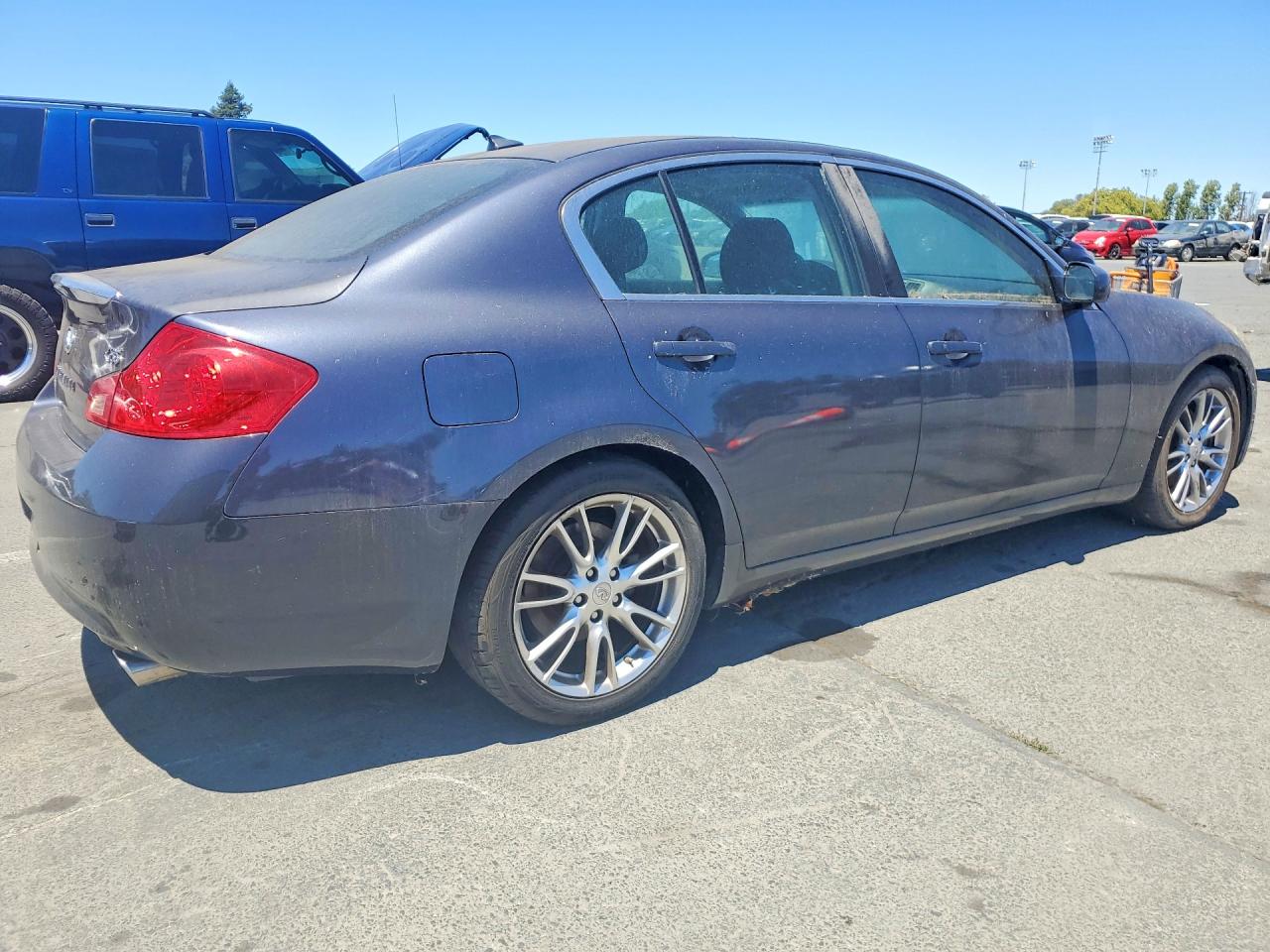 2007 Infiniti G35 Base Gray vin: JNKBV61E17M727852