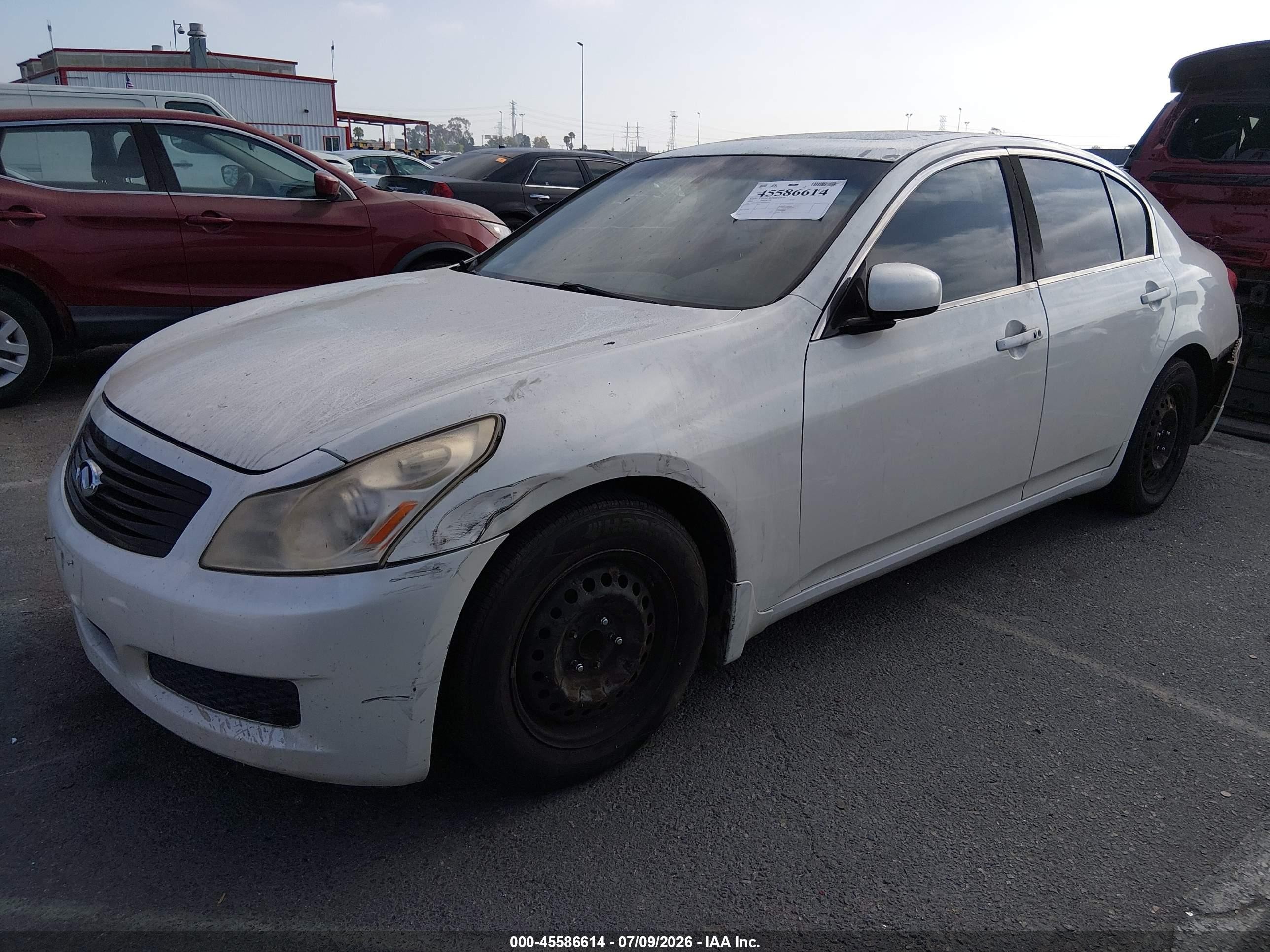2008 Infiniti G35 Journey White vin: JNKBV61E18M206552