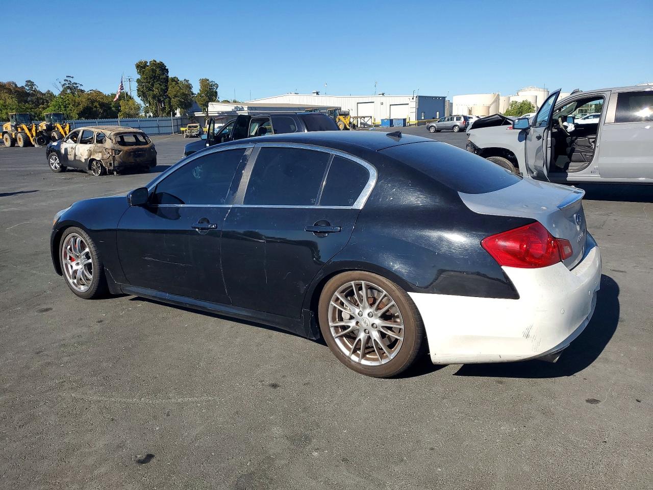 2008 Infiniti G35 Base Black vin: JNKBV61E18M208110
