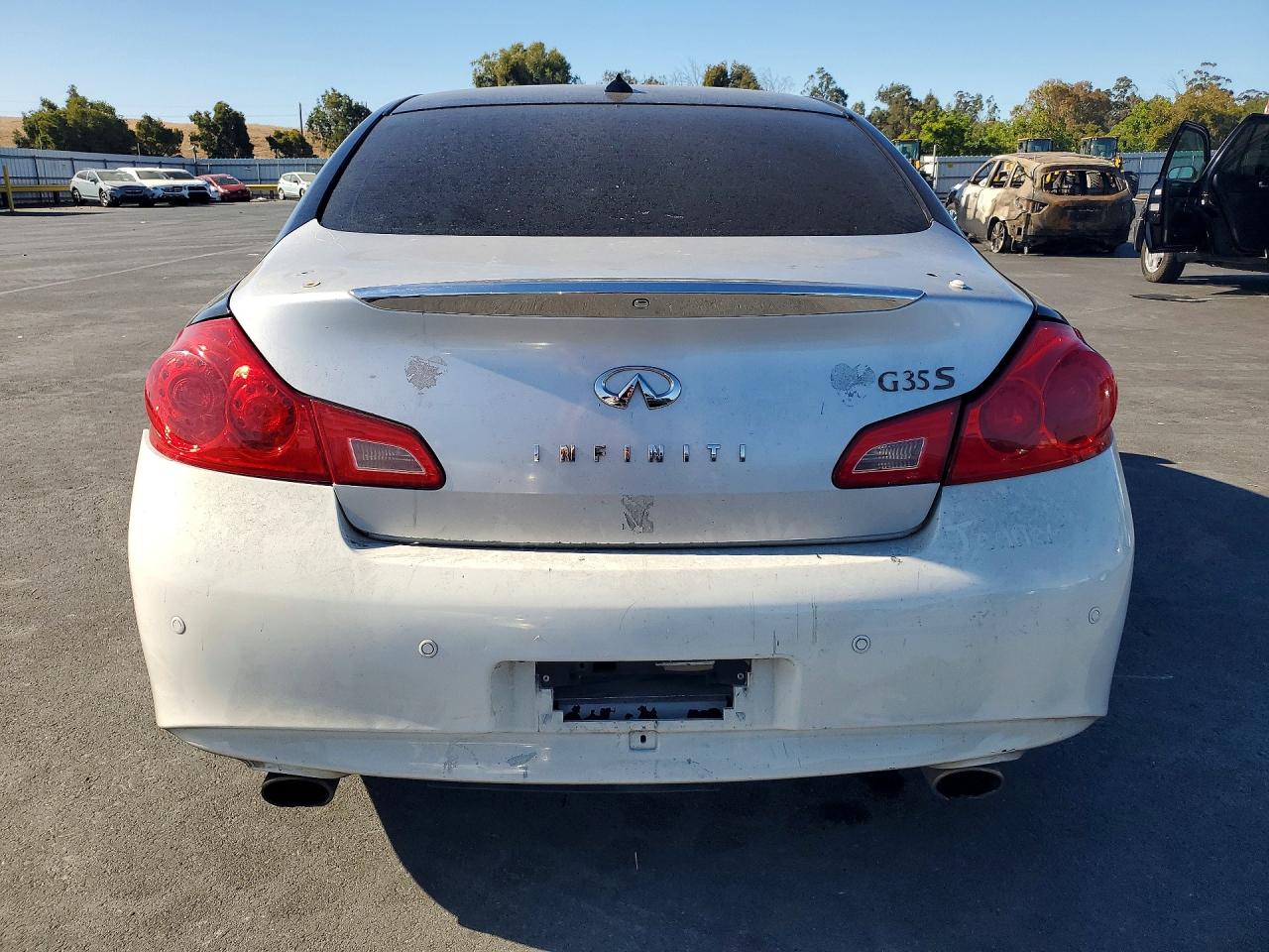 2008 Infiniti G35 Base Black vin: JNKBV61E18M208110