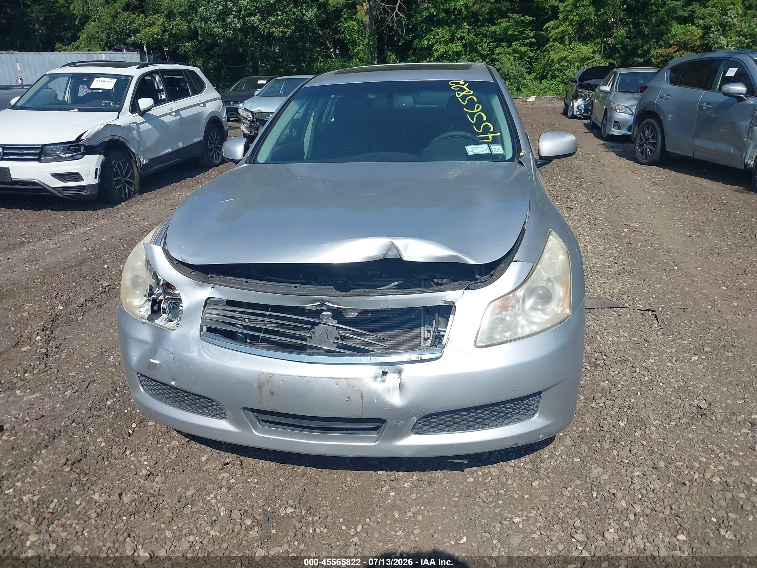 2008 Infiniti G35 Journey Silver vin: JNKBV61E18M214618