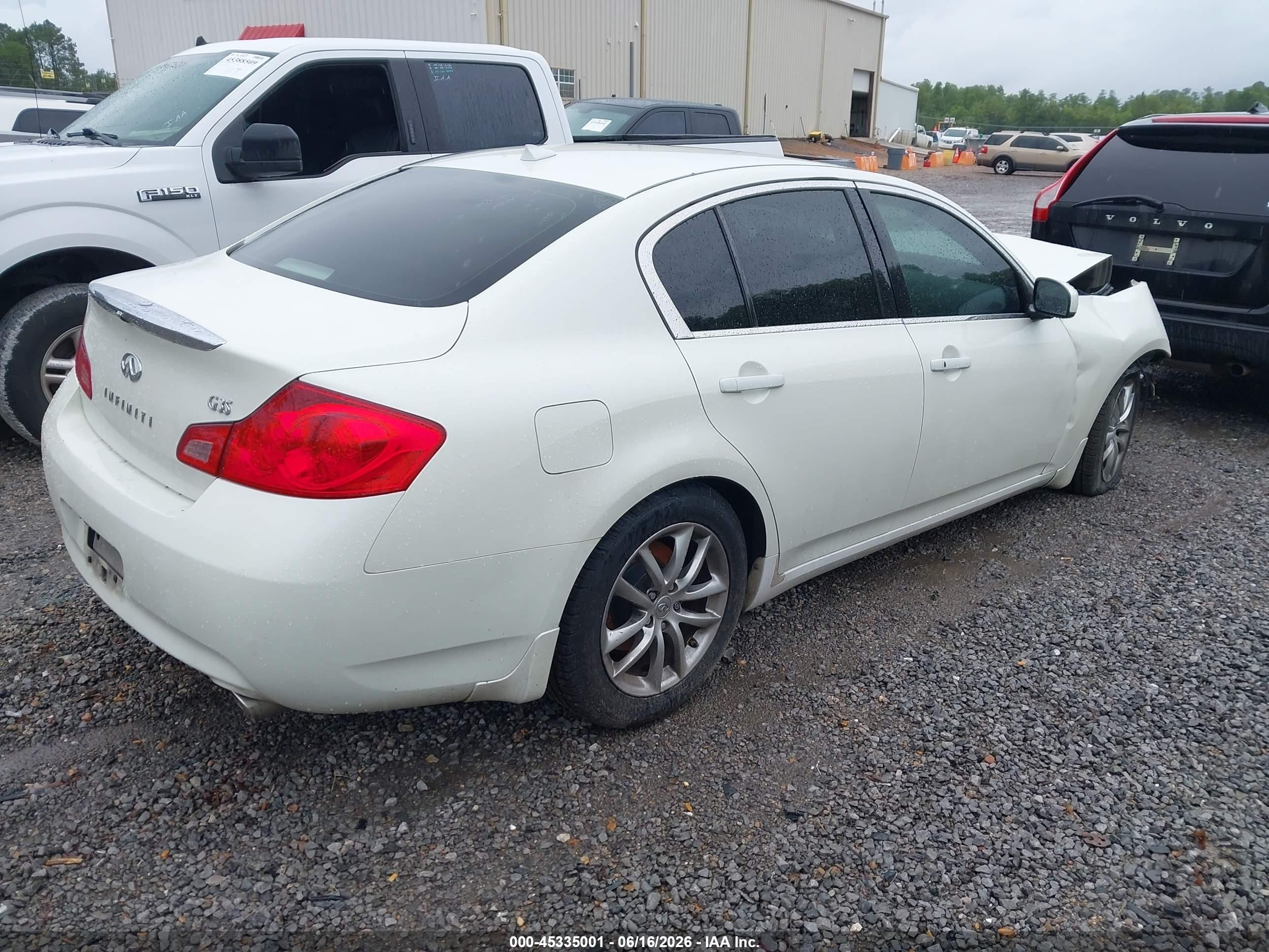 2008 Infiniti G35 Journey White vin: JNKBV61E18M221326