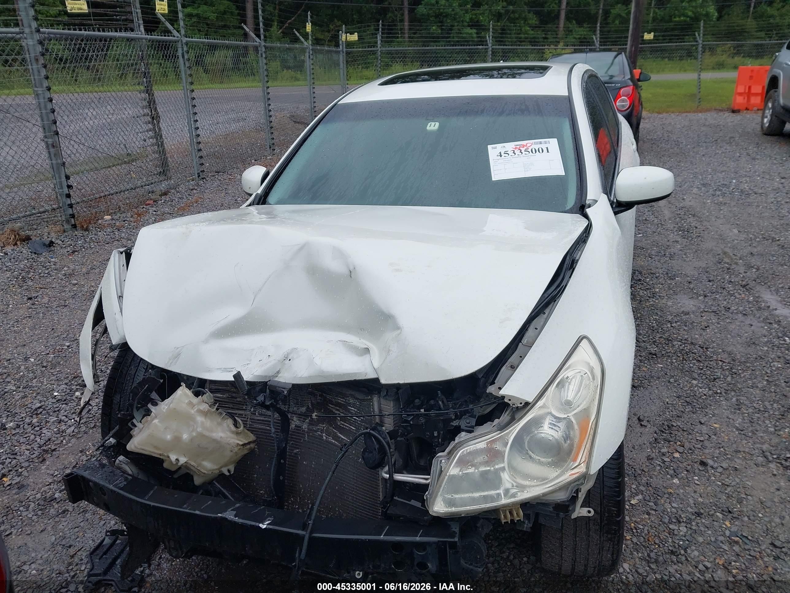 2008 Infiniti G35 Journey White vin: JNKBV61E18M221326