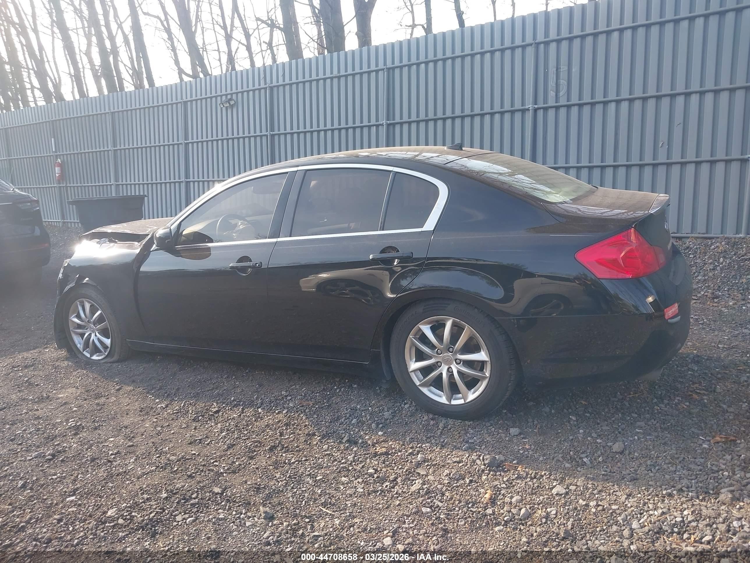 2008 Infiniti G35 Journey Black vin: JNKBV61E18M227739