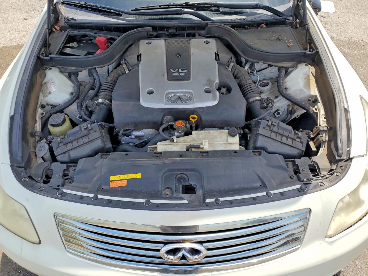 2008 Infiniti G35 Base White vin: JNKBV61E28M201411