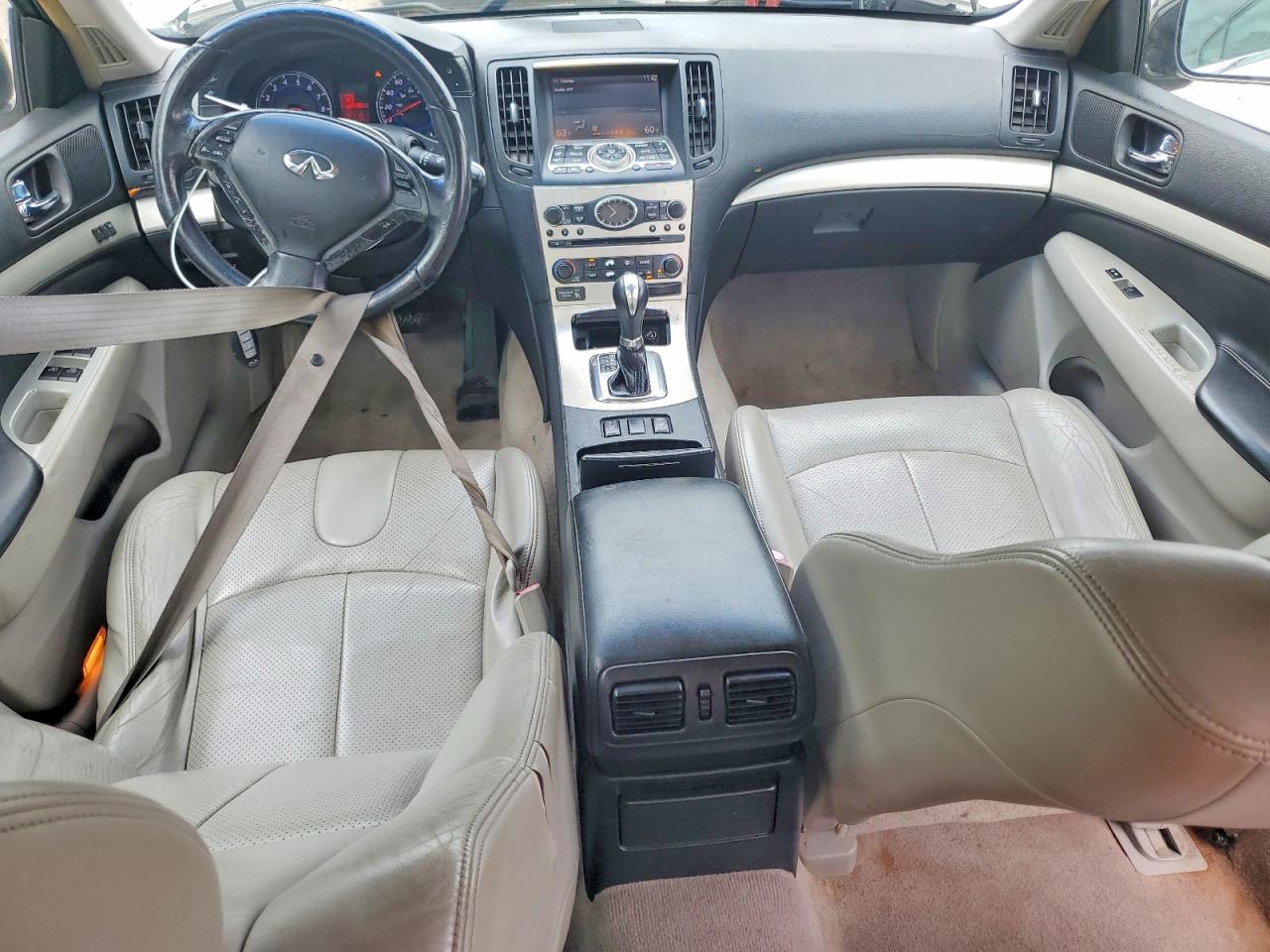 2007 Infiniti G35 Base White vin: JNKBV61E37M725908