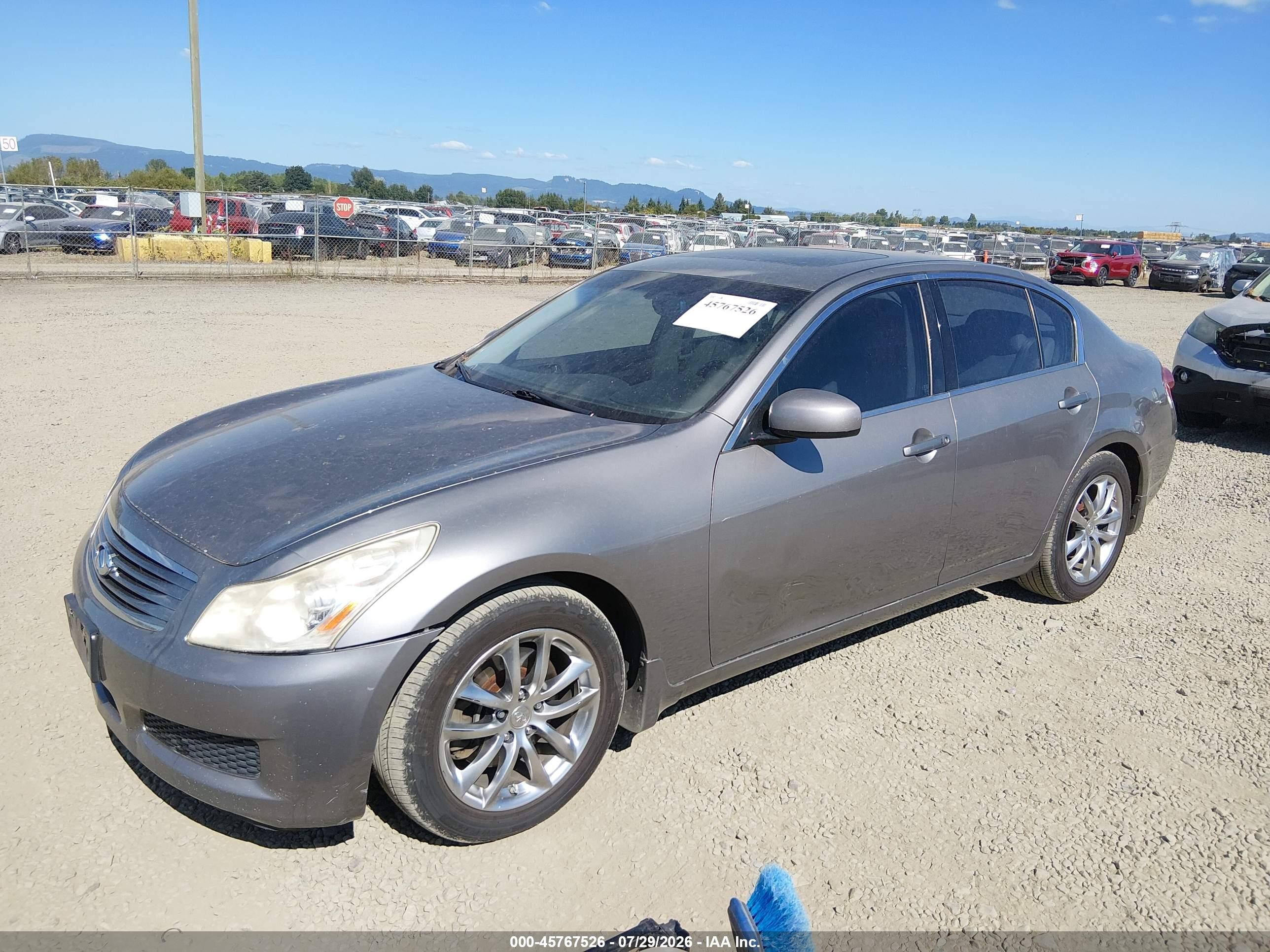 2007 Infiniti G35 Journey Silver vin: JNKBV61E37M726458