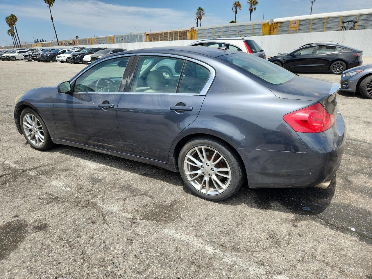 2008 Infiniti G35 Base Gray vin: JNKBV61E38M203510