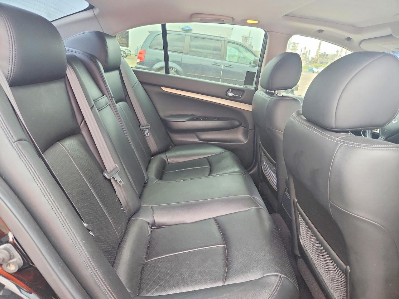 2008 Infiniti G35 Base Black vin: JNKBV61E38M218900
