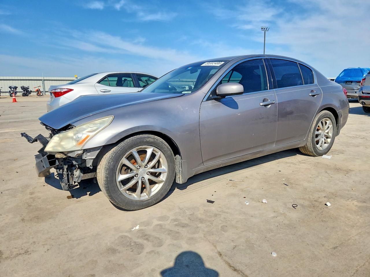 2008 Infiniti G35 Base Silver vin: JNKBV61E38M226205