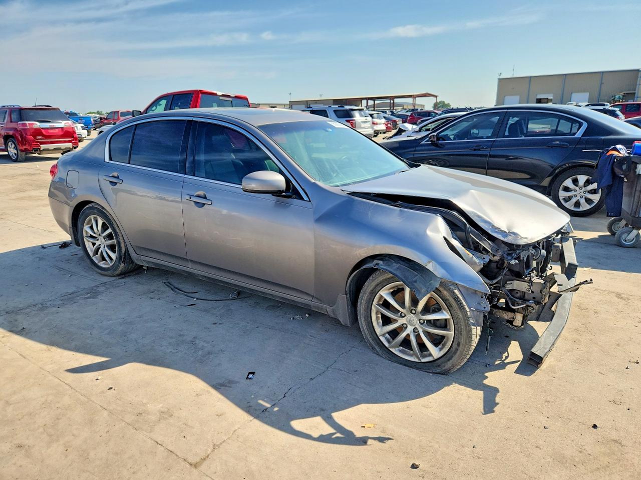 2008 Infiniti G35 Base Silver vin: JNKBV61E38M226205