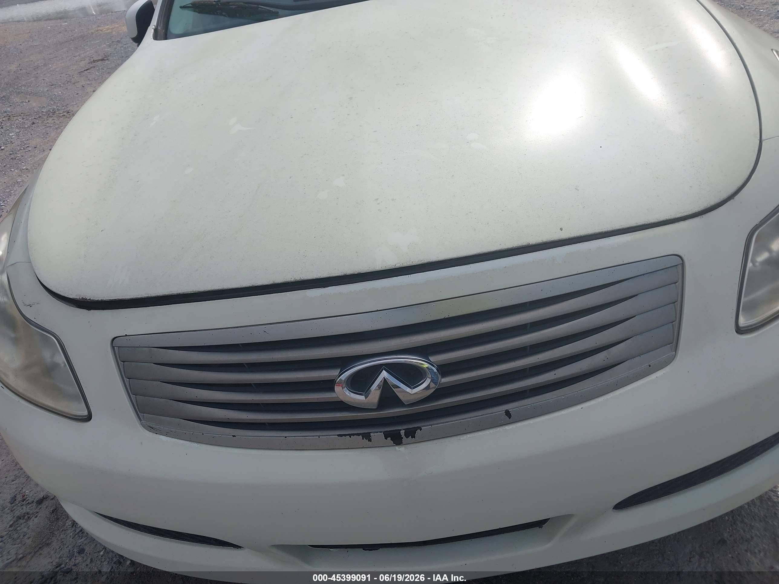 2007 Infiniti G35 Journey White vin: JNKBV61E47M706199