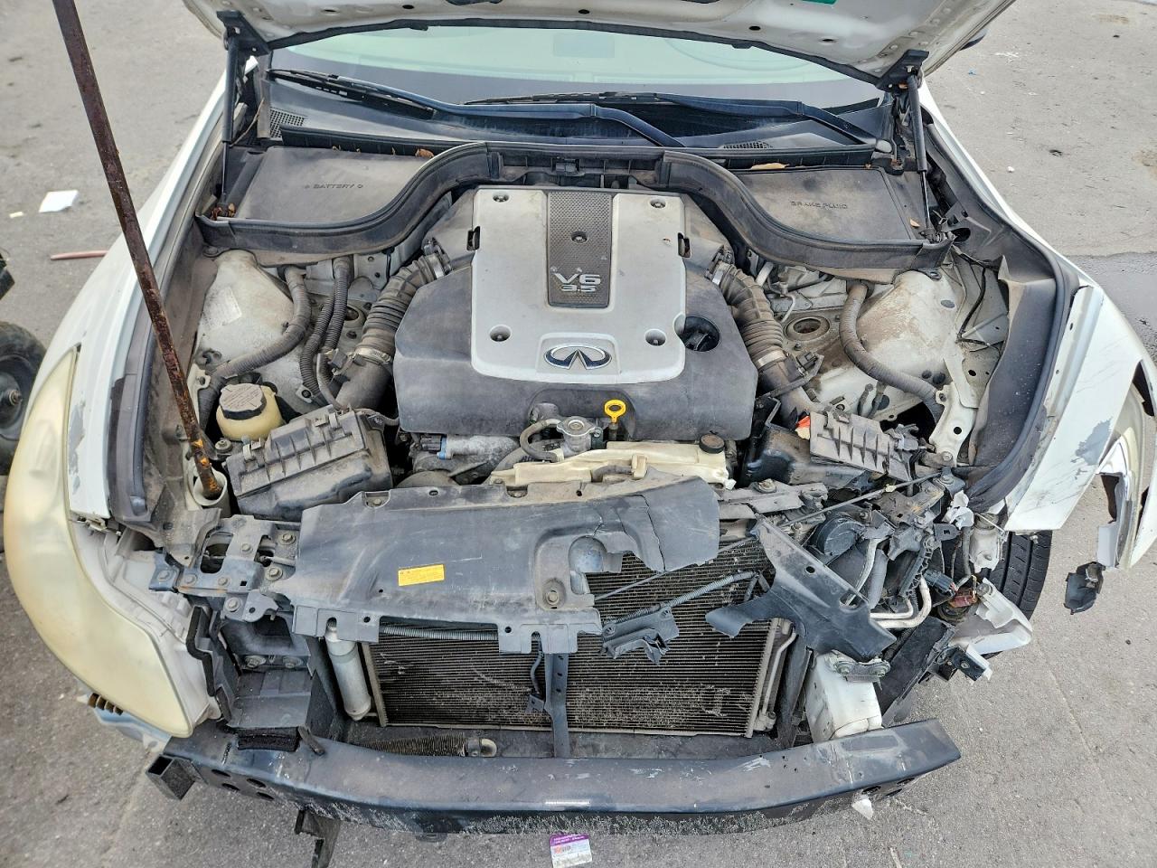 2007 Infiniti G35 Base Белый vin: JNKBV61E47M713721