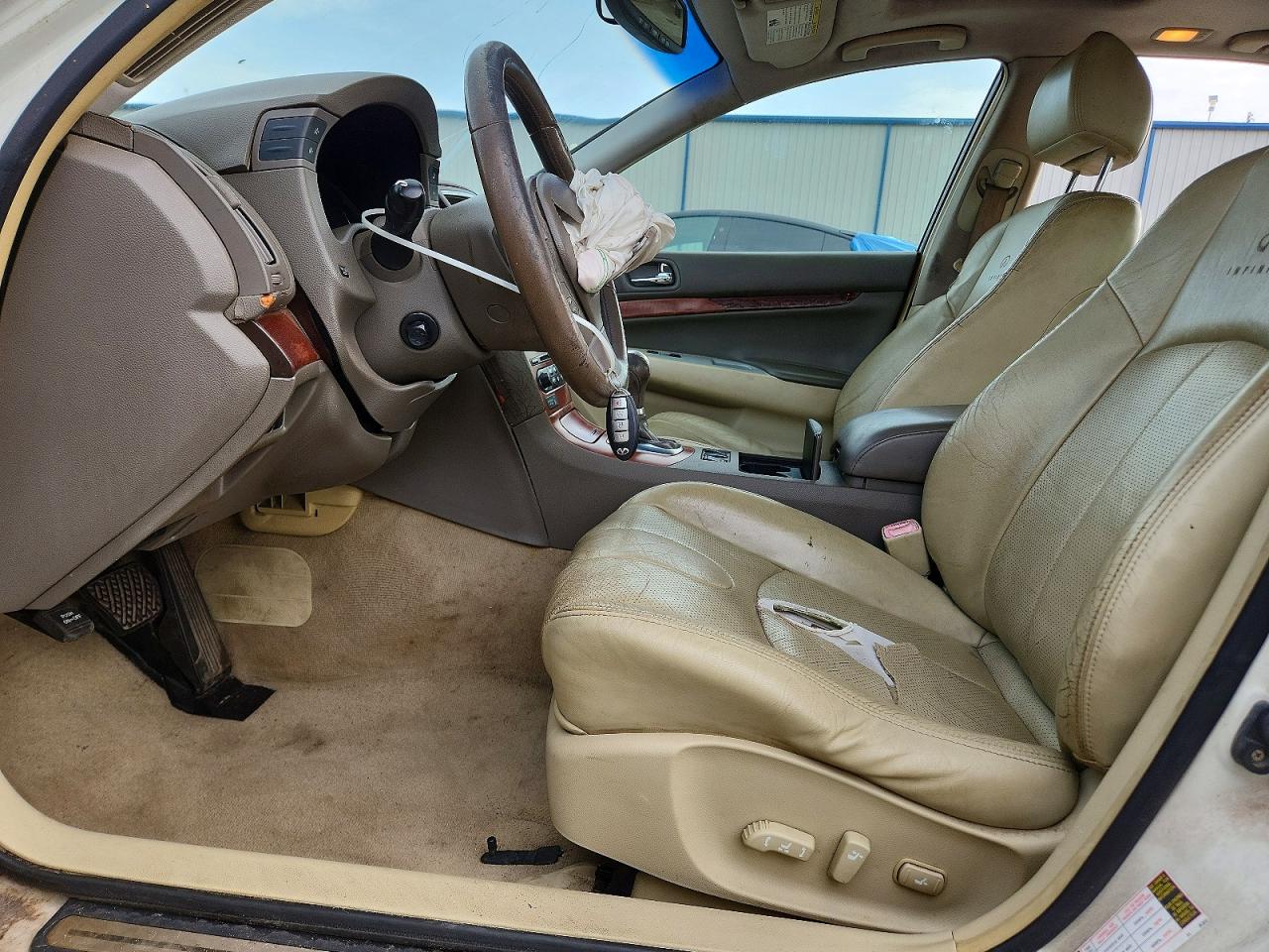 2007 Infiniti G35 Base Белый vin: JNKBV61E47M713721