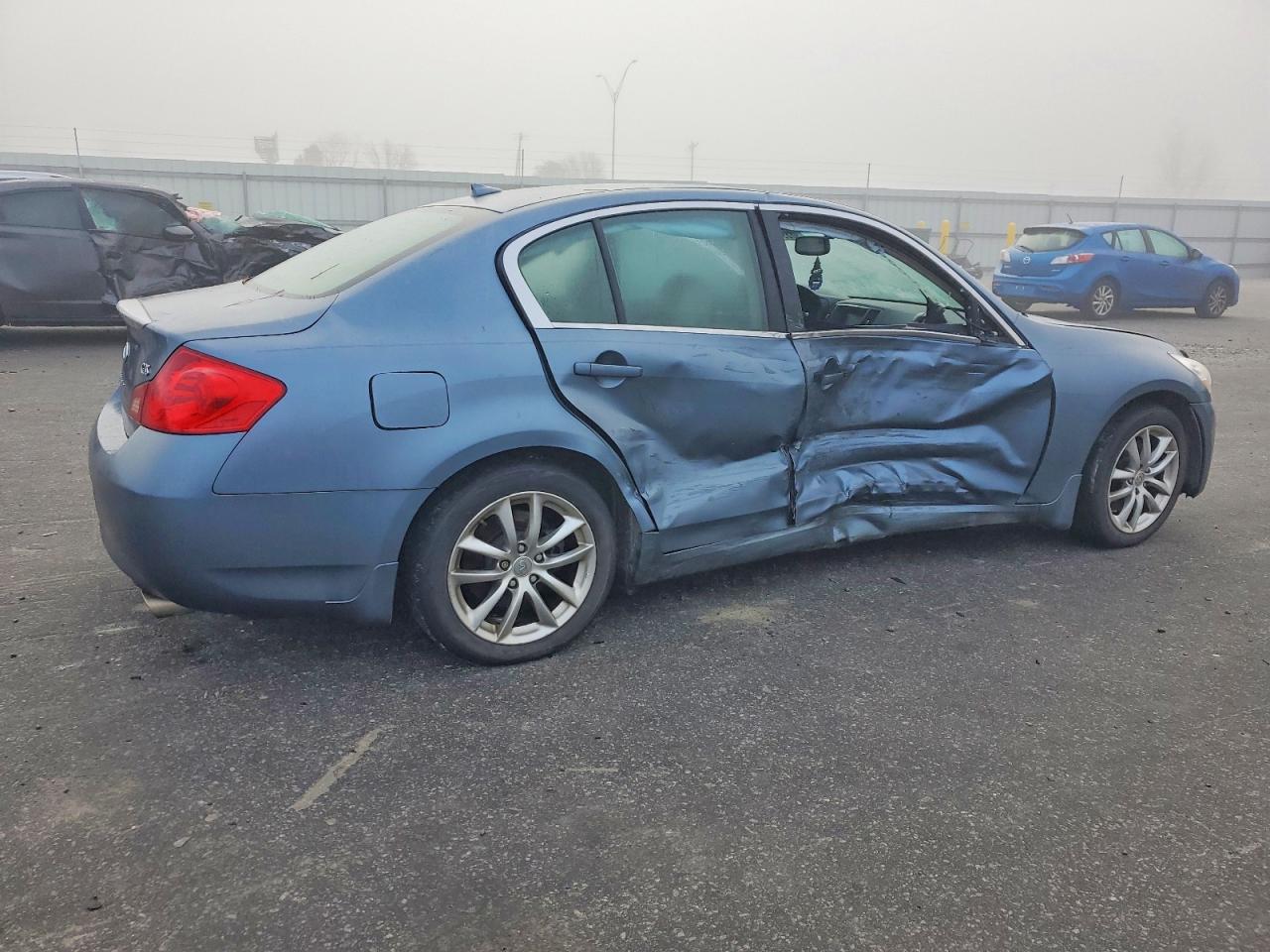 2008 Infiniti G35 Blue vin: JNKBV61E48M206755