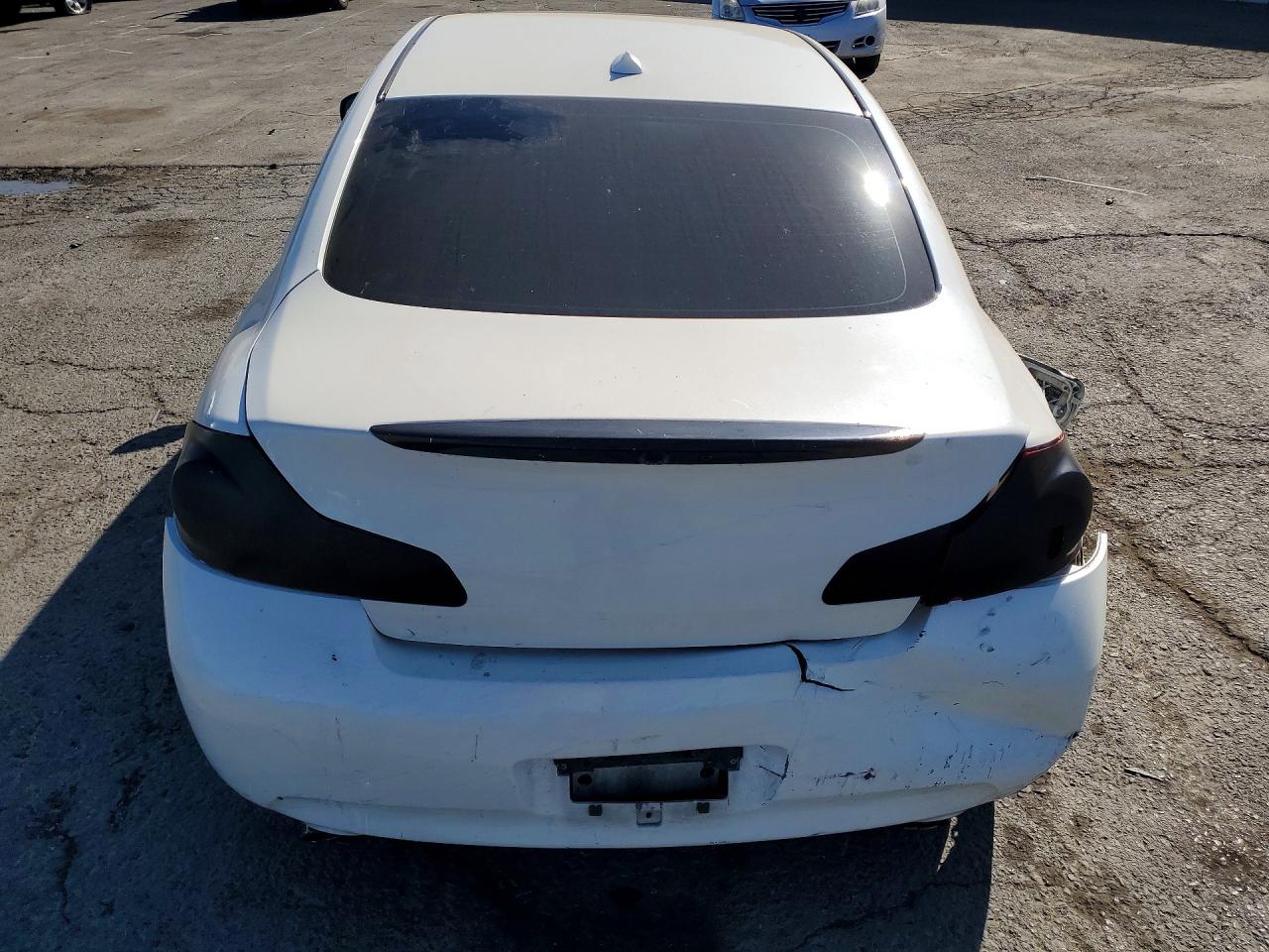 2007 Infiniti G35 Base White vin: JNKBV61E57M710763