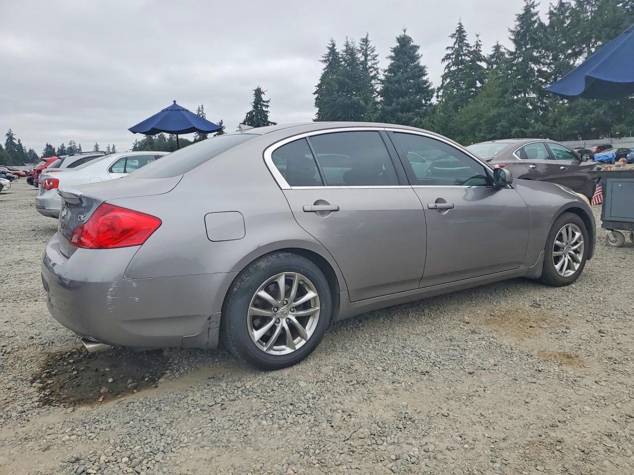 2008 Infiniti G35 Base Silver vin: JNKBV61E58M215951