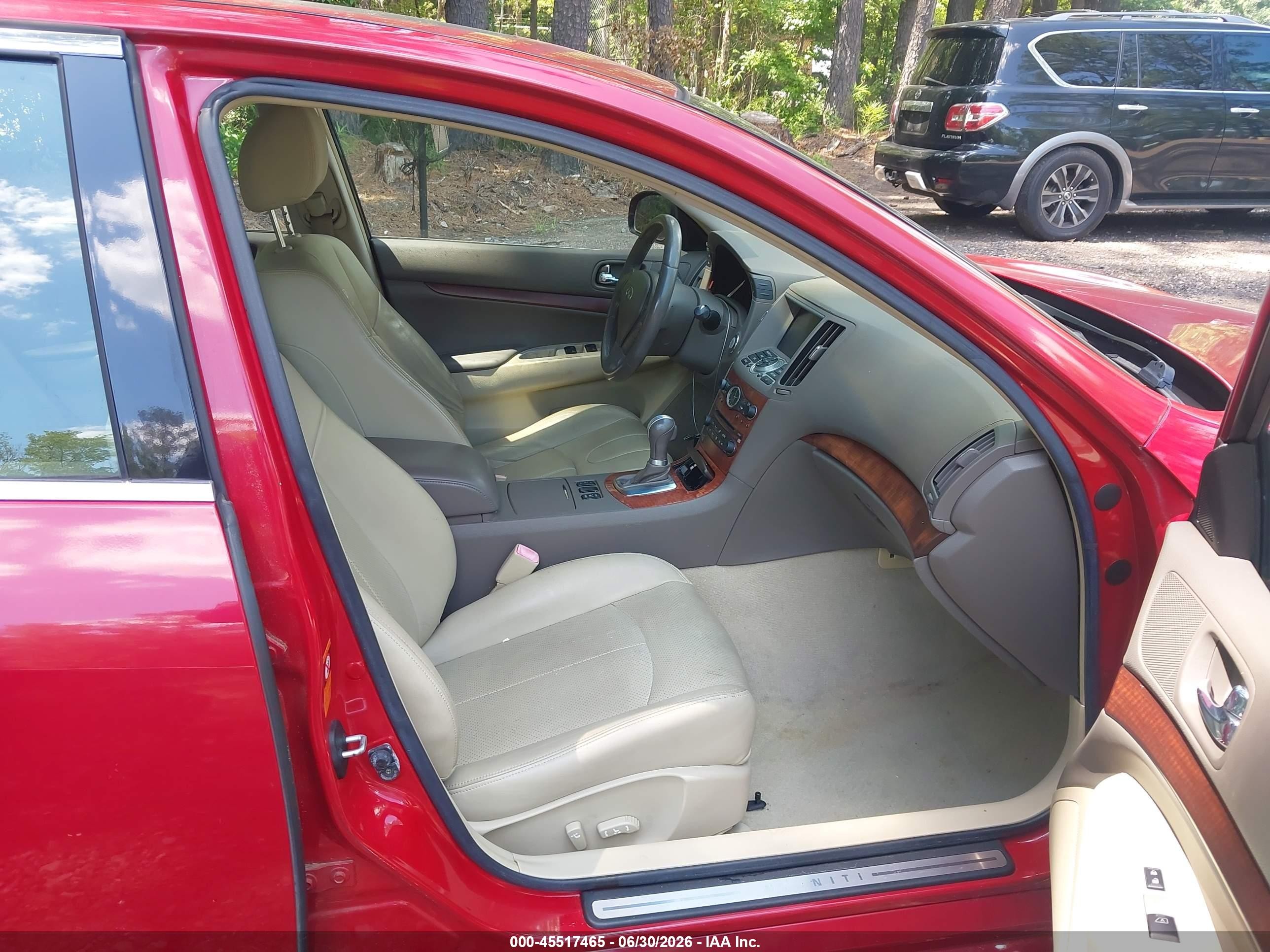 2008 Infiniti G35 Journey Red vin: JNKBV61E68M211598