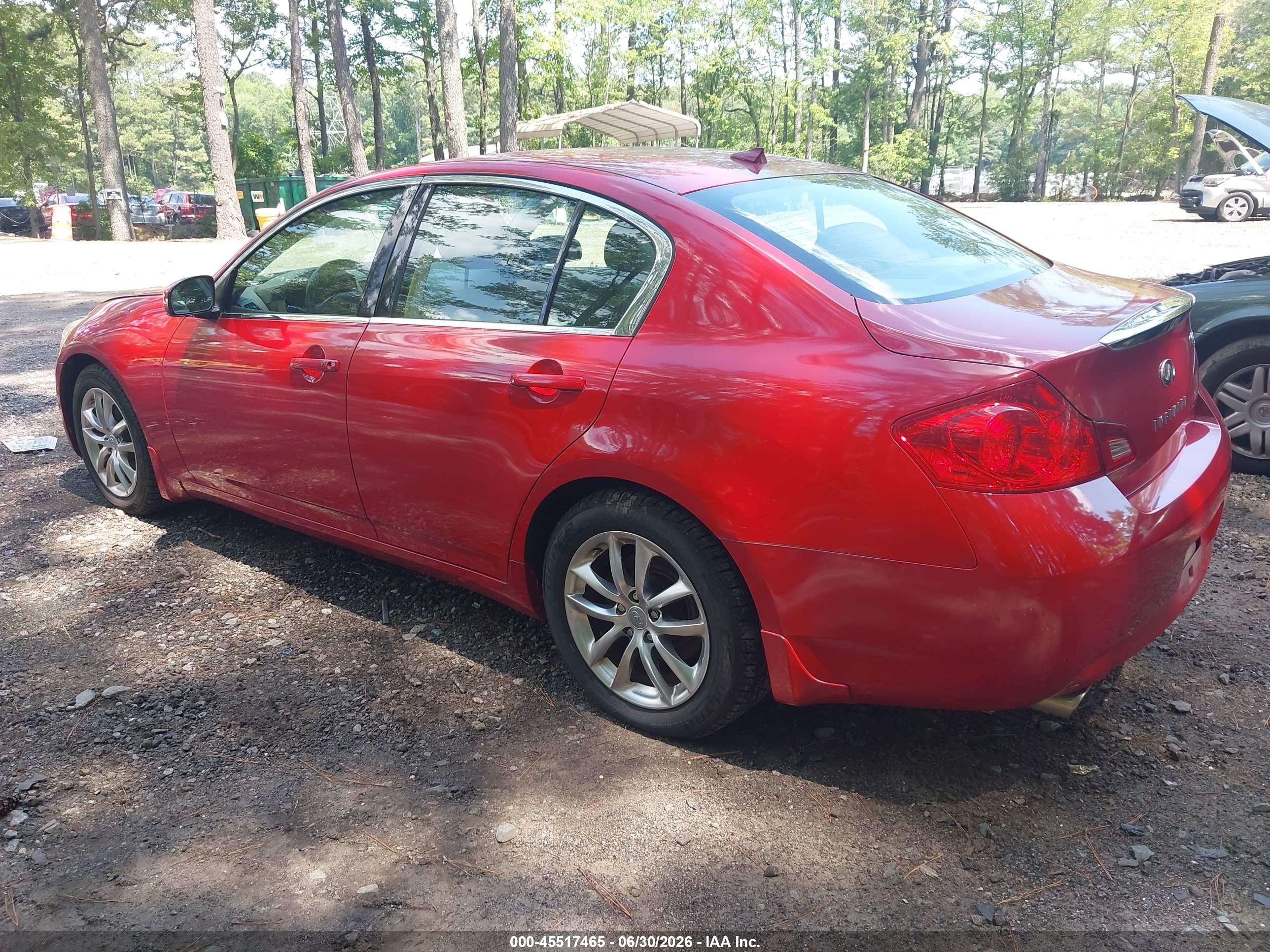 2008 Infiniti G35 Journey Red vin: JNKBV61E68M211598