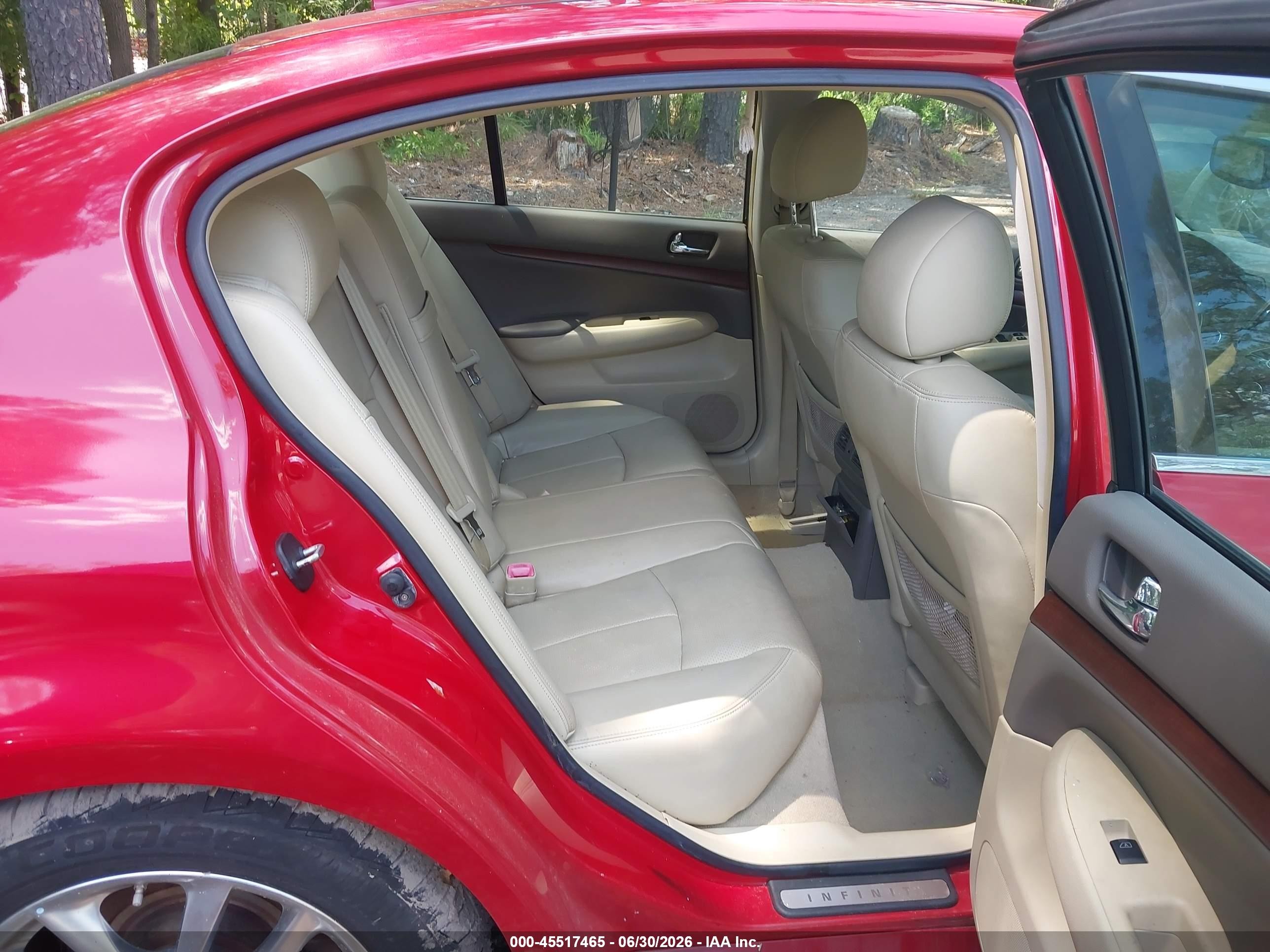 2008 Infiniti G35 Journey Red vin: JNKBV61E68M211598