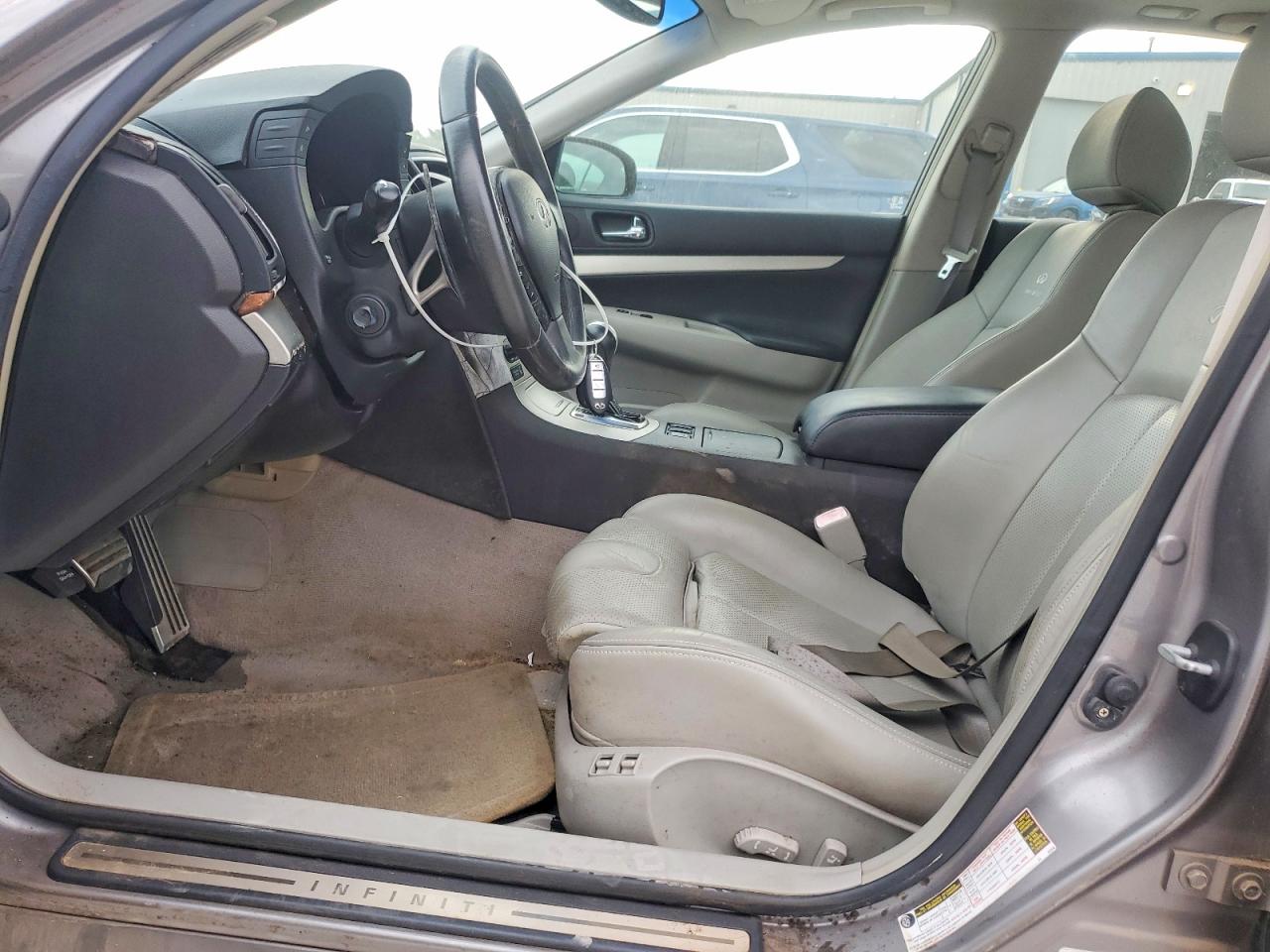 2007 Infiniti G35 Base Silver vin: JNKBV61E77M721179