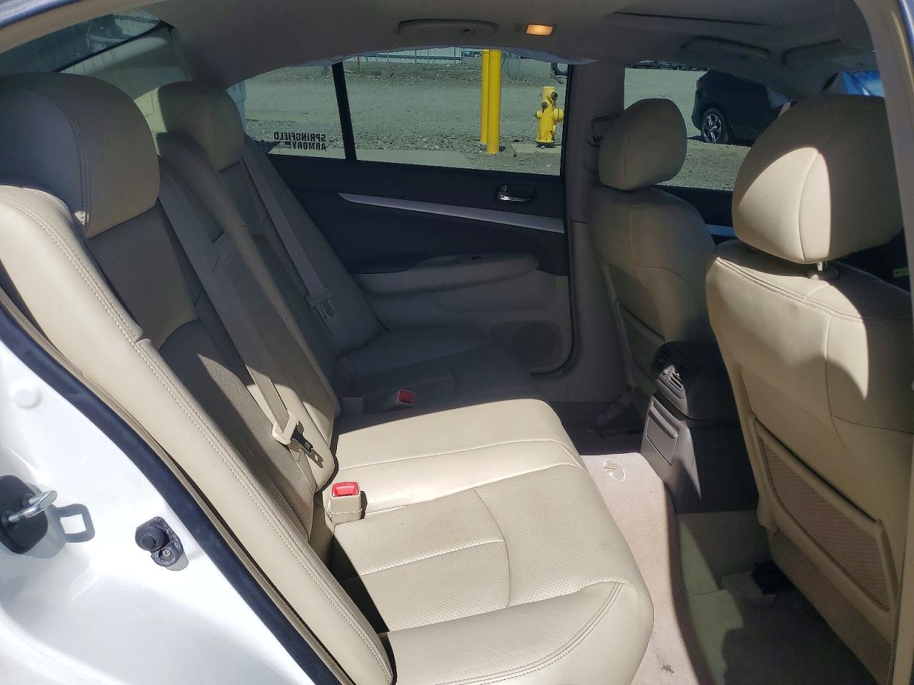 2007 Infiniti G35 Base White vin: JNKBV61E77M728021