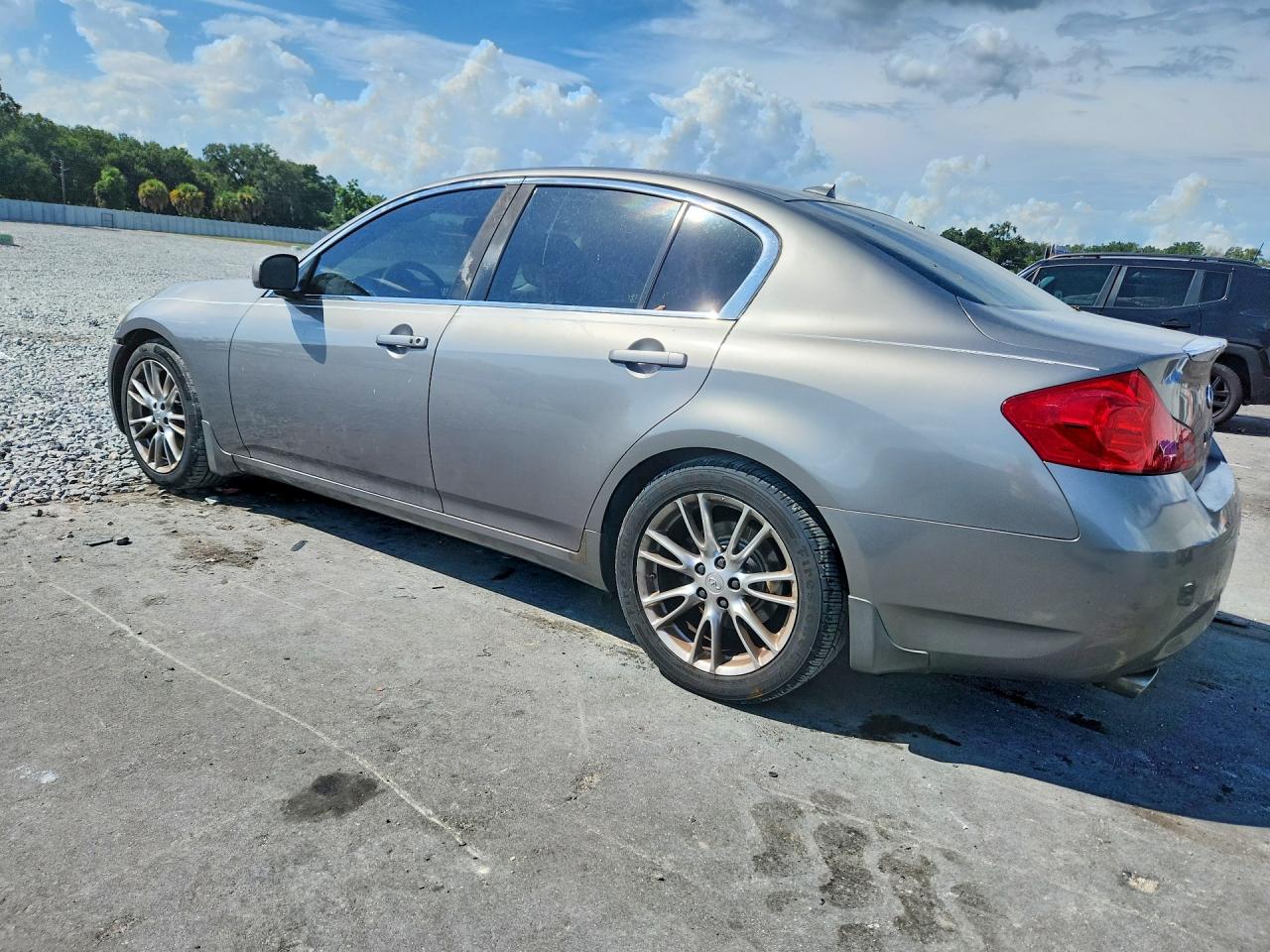 2008 Infiniti G35 Base Gray vin: JNKBV61E78M200402