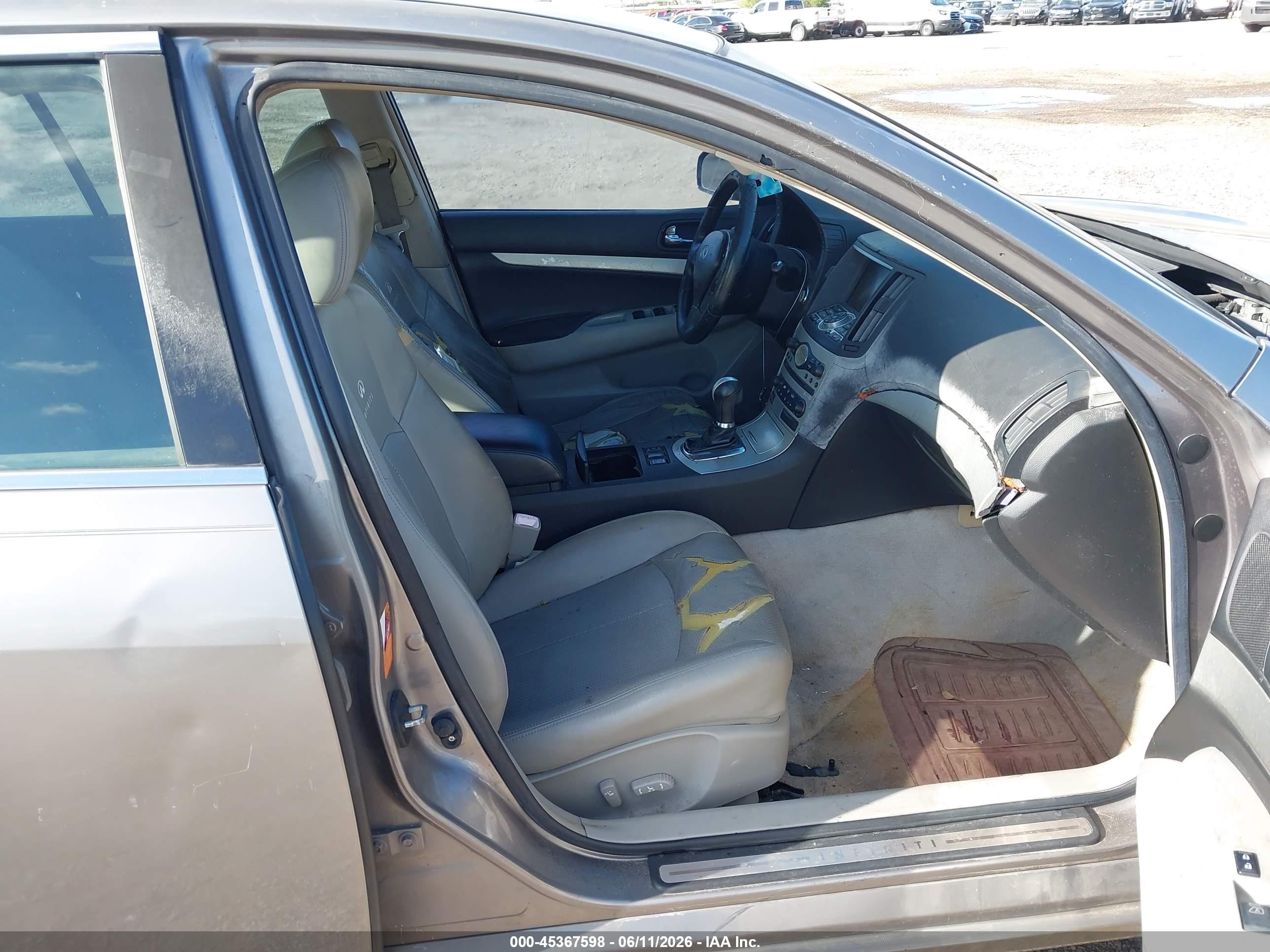2008 Infiniti G35 Journey Gray vin: JNKBV61E78M208290