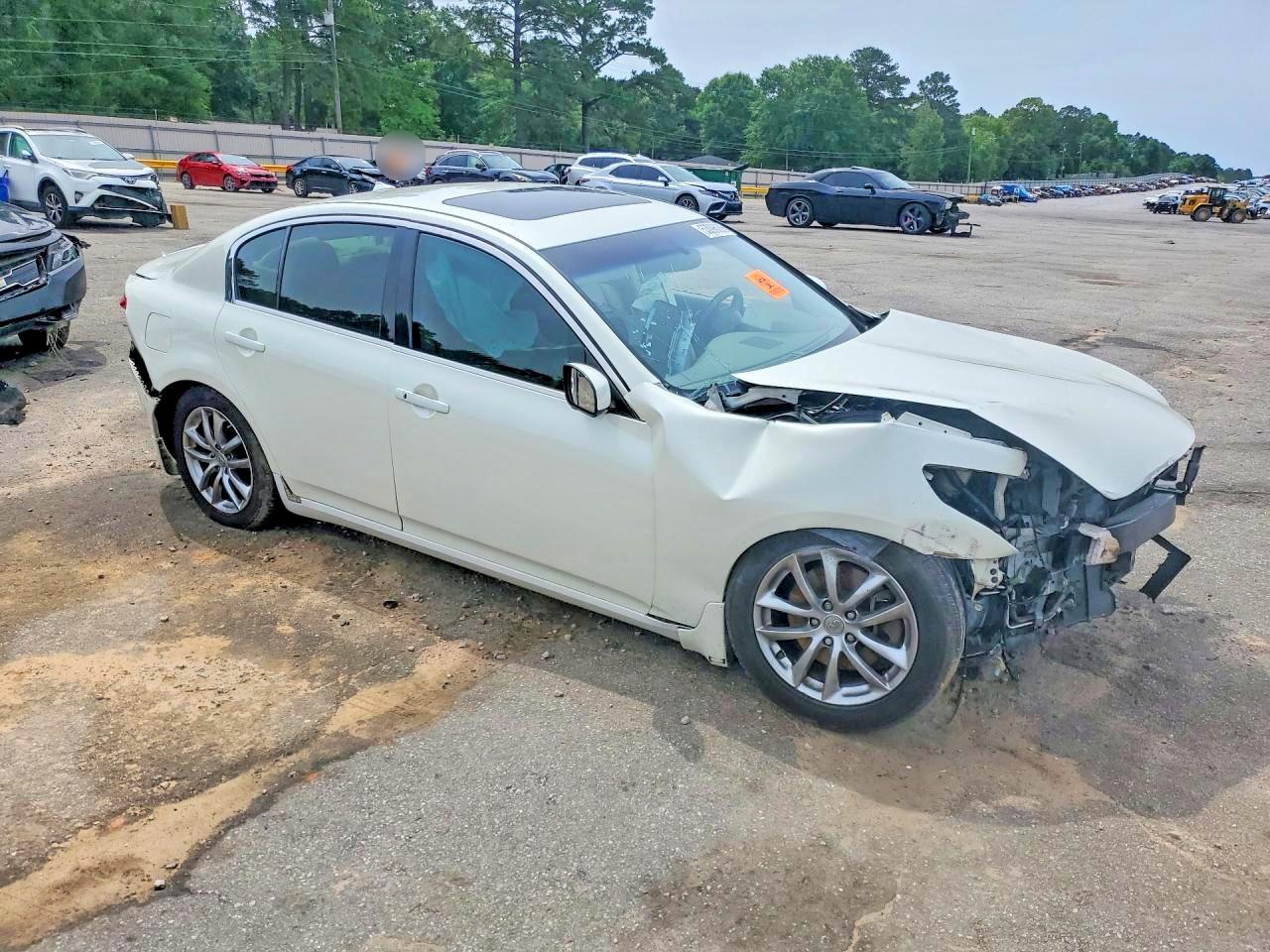 2008 Infiniti G35 Base White vin: JNKBV61E78M210458