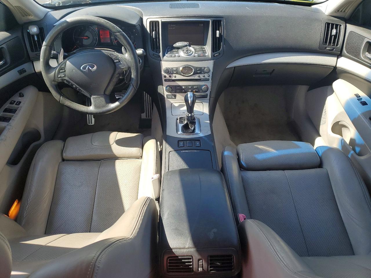 2008 Infiniti G35 Base White vin: JNKBV61E78M214980