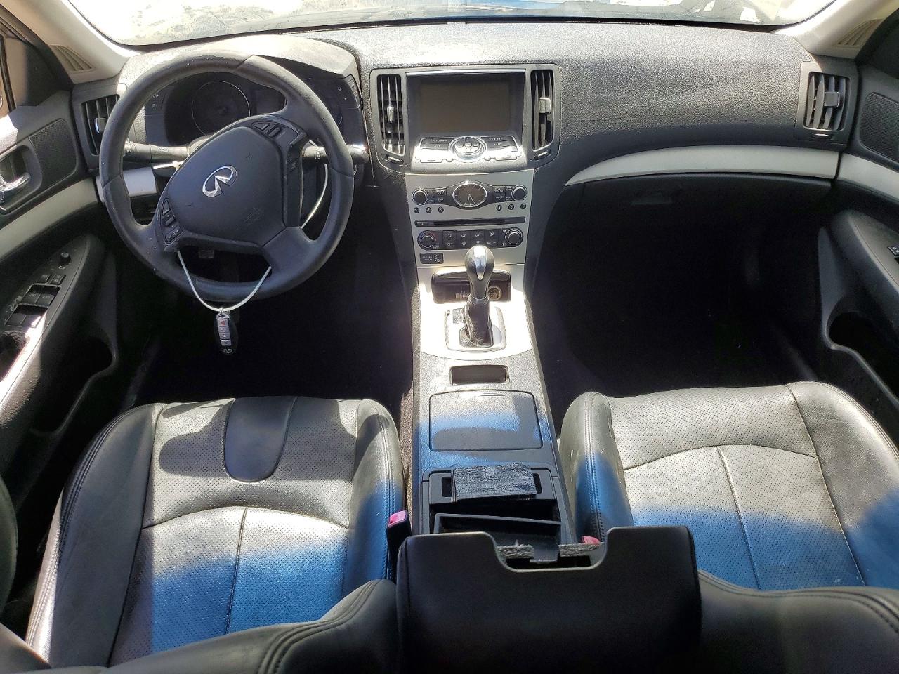 2008 Infiniti G35 Base Tan vin: JNKBV61E78M219290