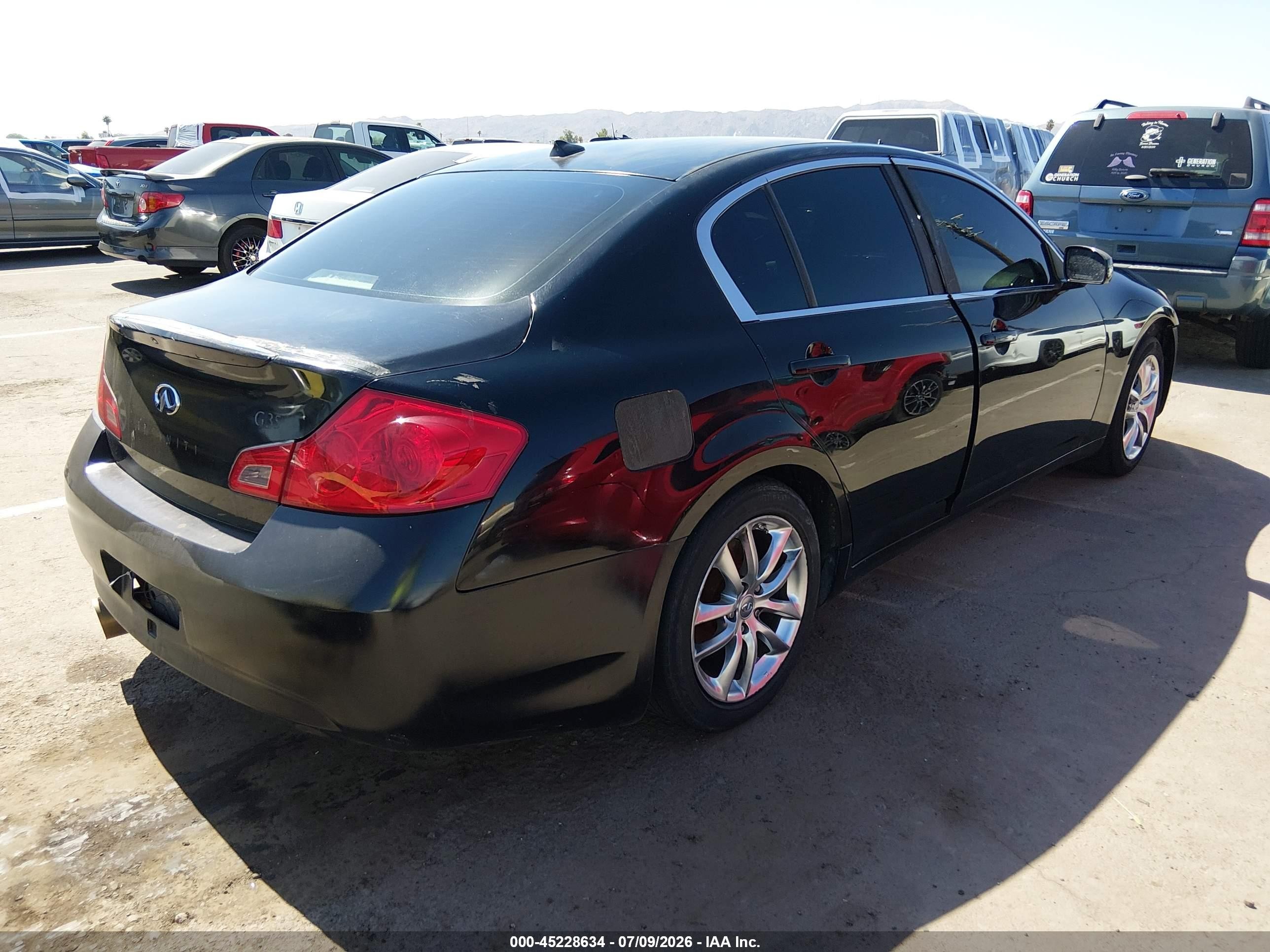 2008 Infiniti G35 Journey Gray vin: JNKBV61E78M227941