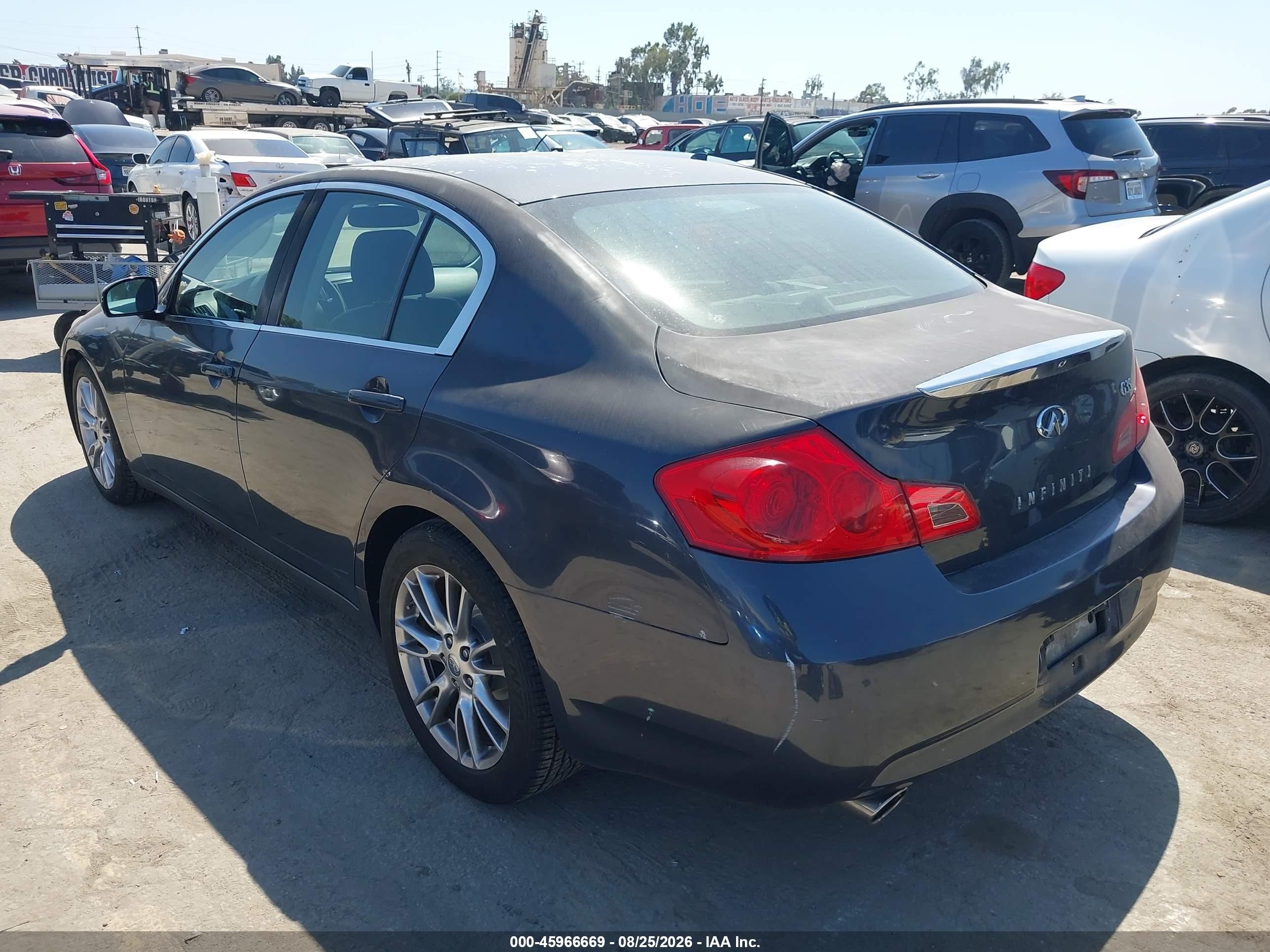 2007 Infiniti G35 Journey Gray vin: JNKBV61E87M716847