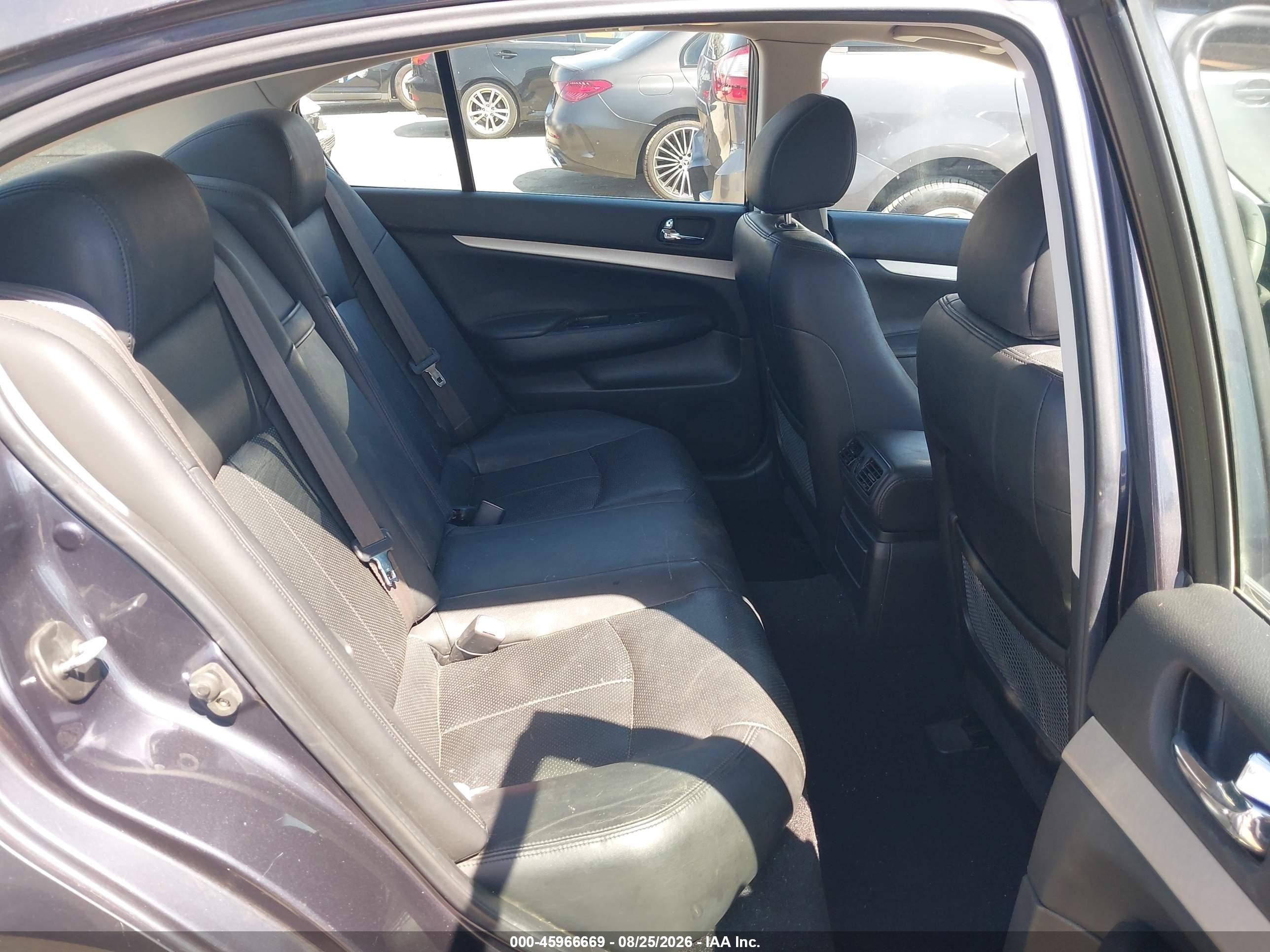2007 Infiniti G35 Journey Gray vin: JNKBV61E87M716847