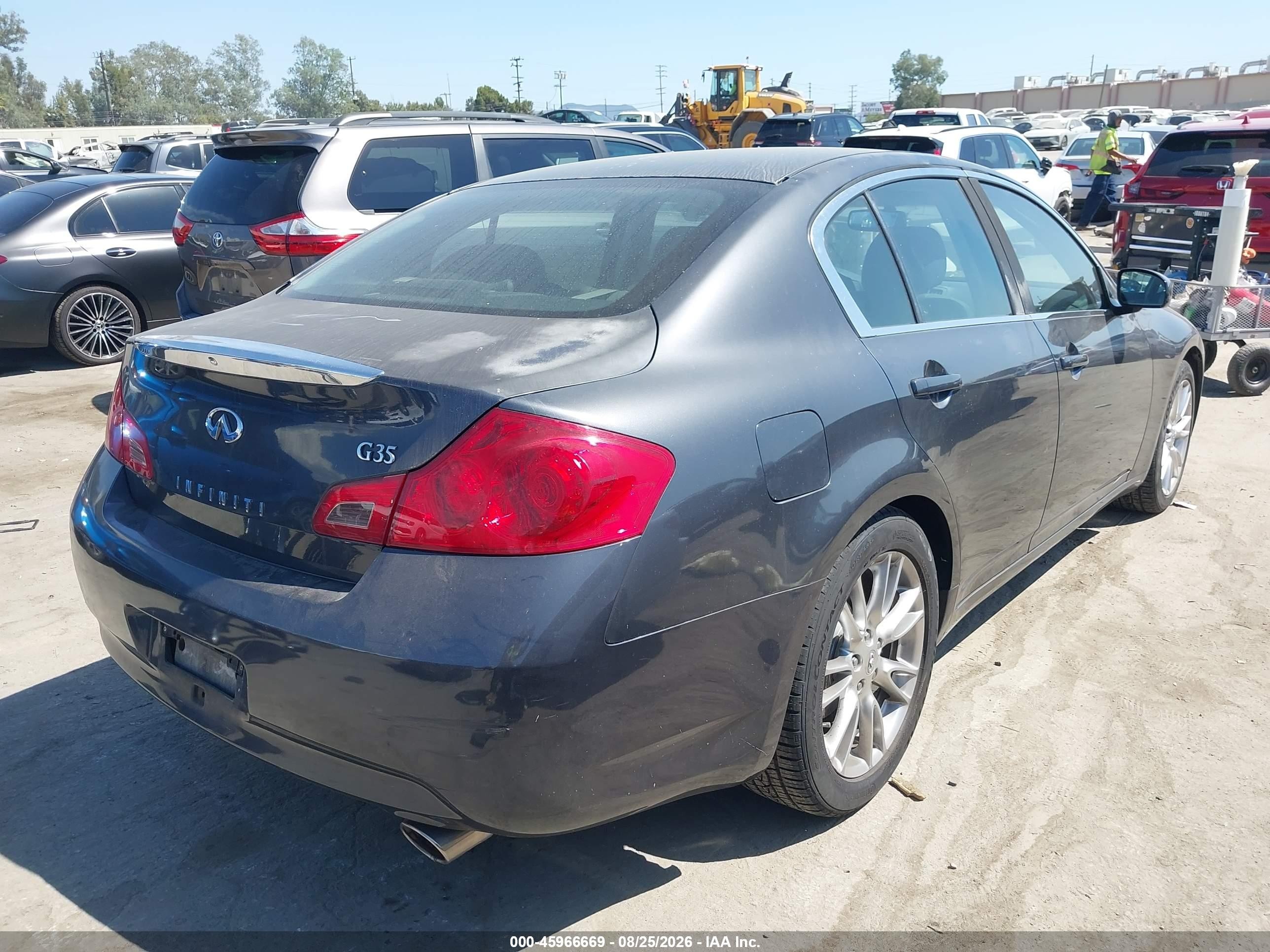 2007 Infiniti G35 Journey Gray vin: JNKBV61E87M716847