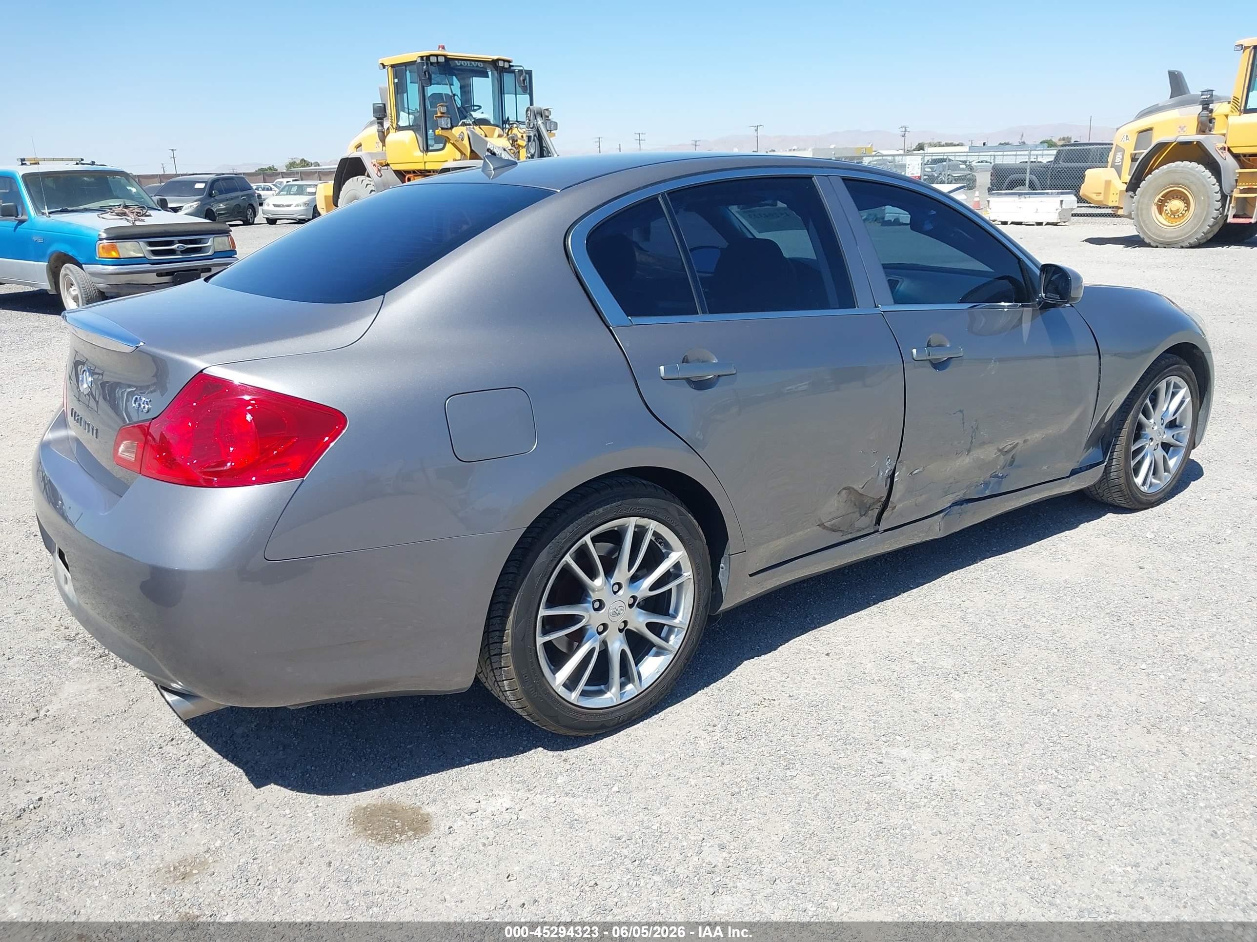 2007 Infiniti G35 Journey Gray vin: JNKBV61E87M717352