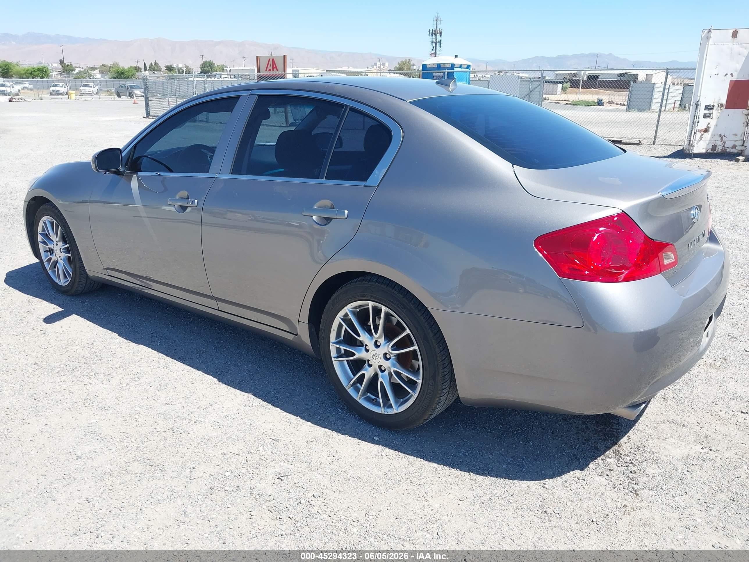 2007 Infiniti G35 Journey Gray vin: JNKBV61E87M717352