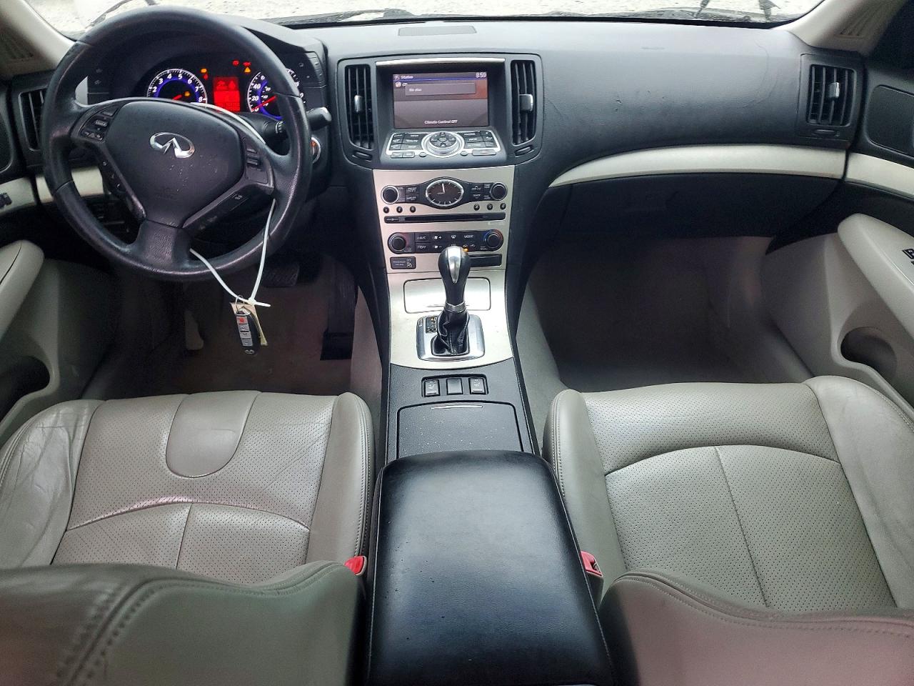 2008 Infiniti G35 Base Silver vin: JNKBV61E88M218066