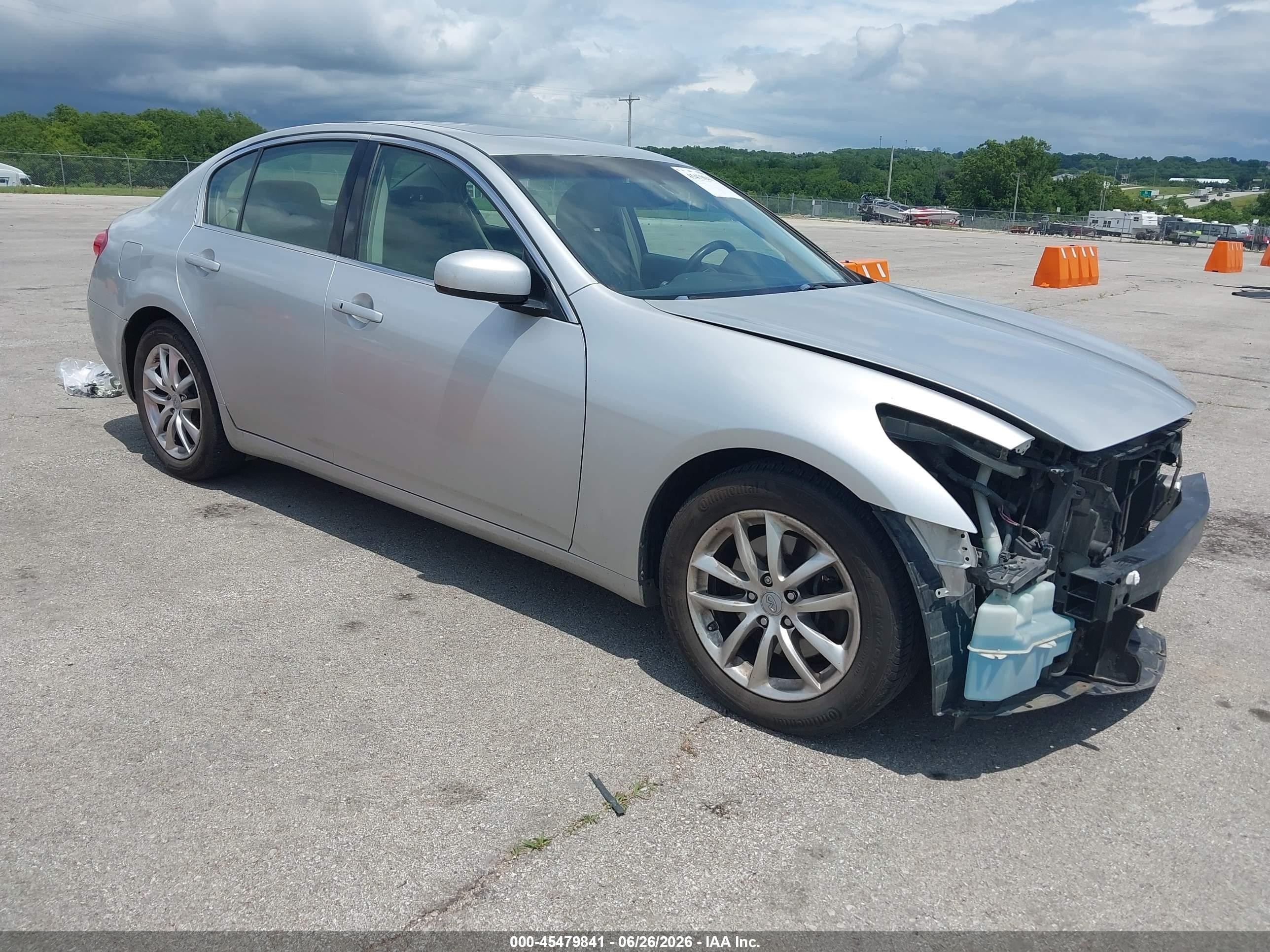2008 Infiniti G35 Journey Серый vin: JNKBV61E88M220786