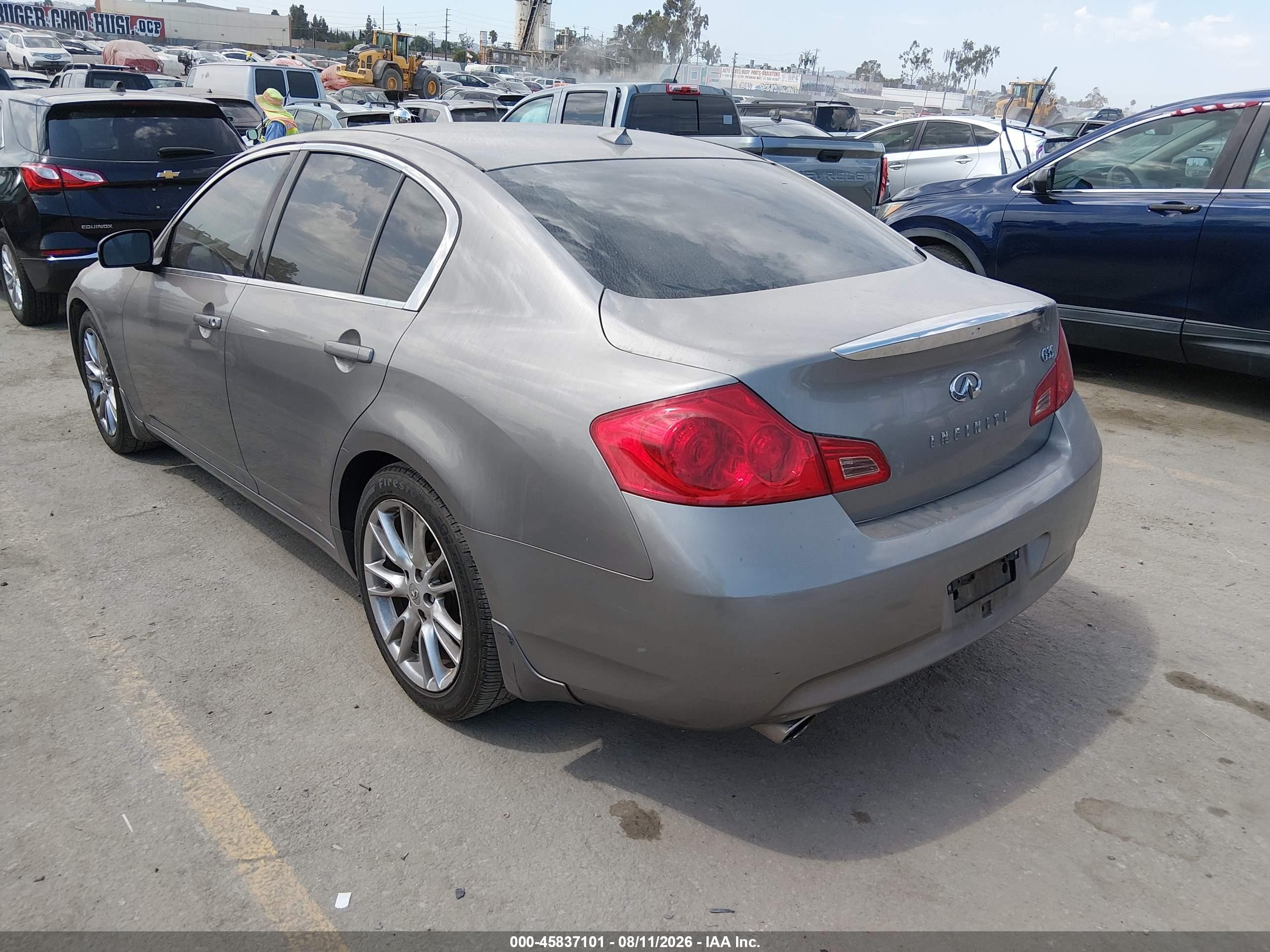 2008 Infiniti G35 Journey Champagne vin: JNKBV61E88M223512
