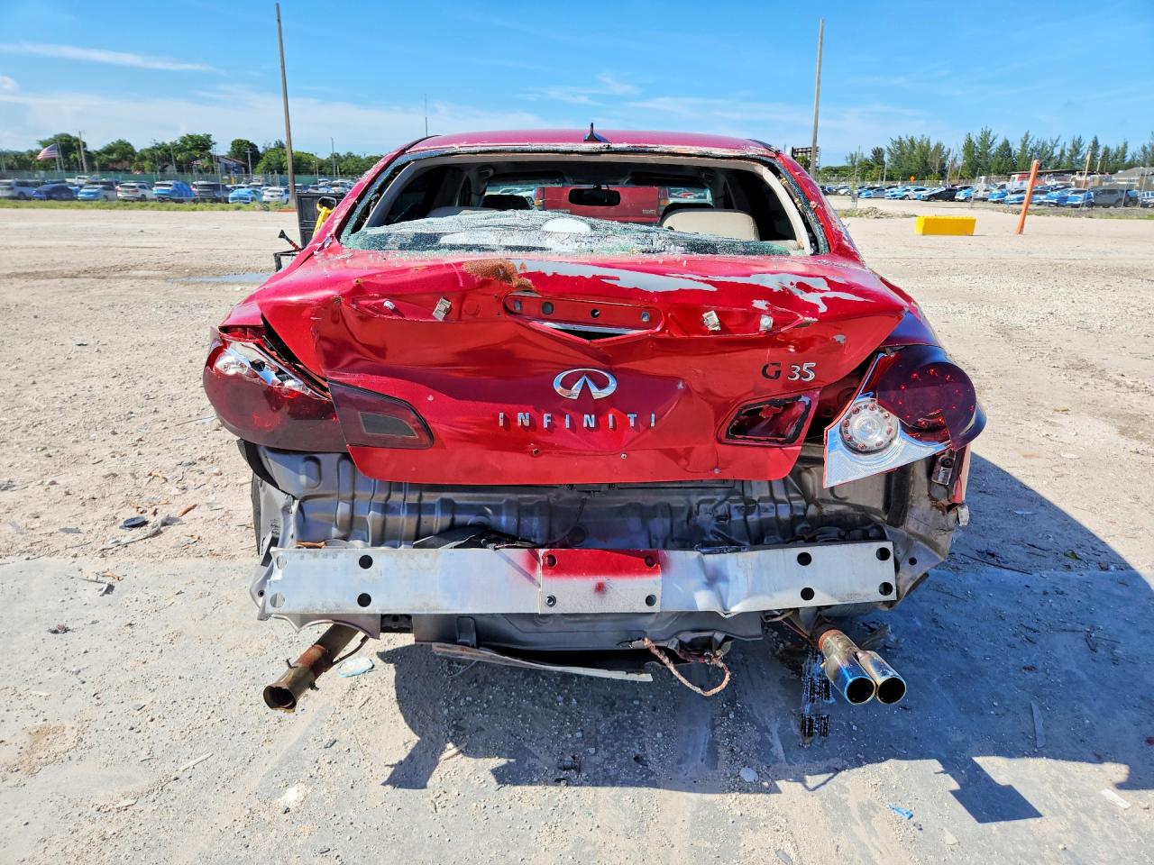 2007 Infiniti G35 Base Red vin: JNKBV61E97M715061