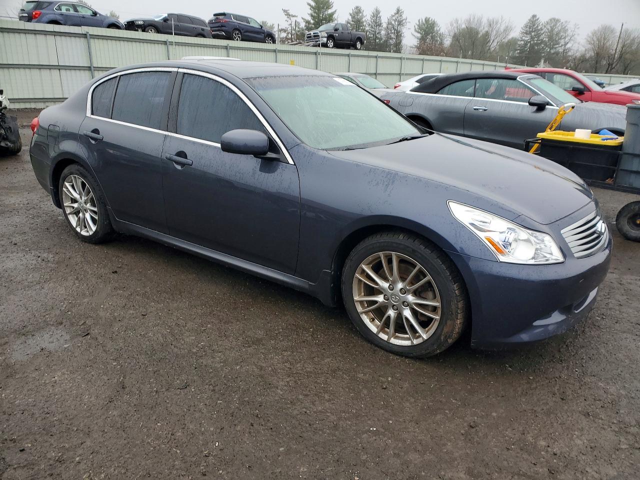 2007 Infiniti G35 Base Gray vin: JNKBV61E97M720342
