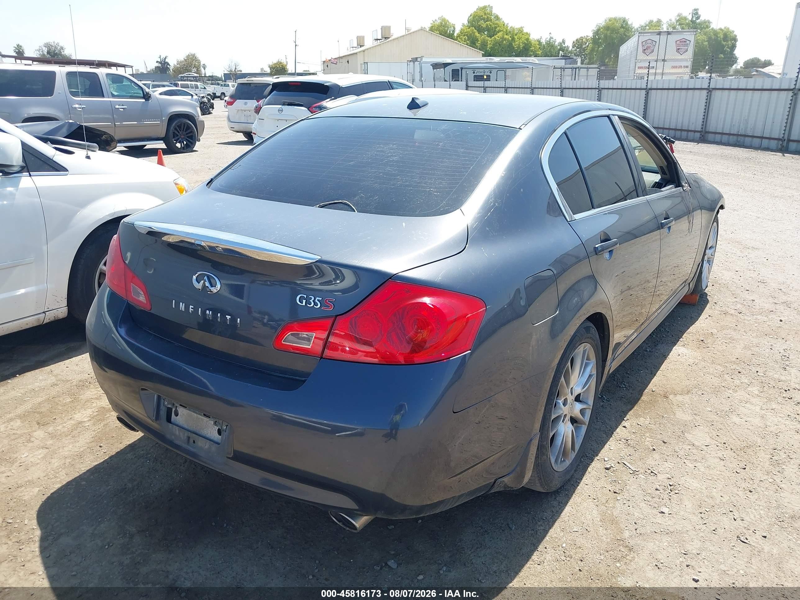 2008 Infiniti G35 Journey Gray vin: JNKBV61E98M207643