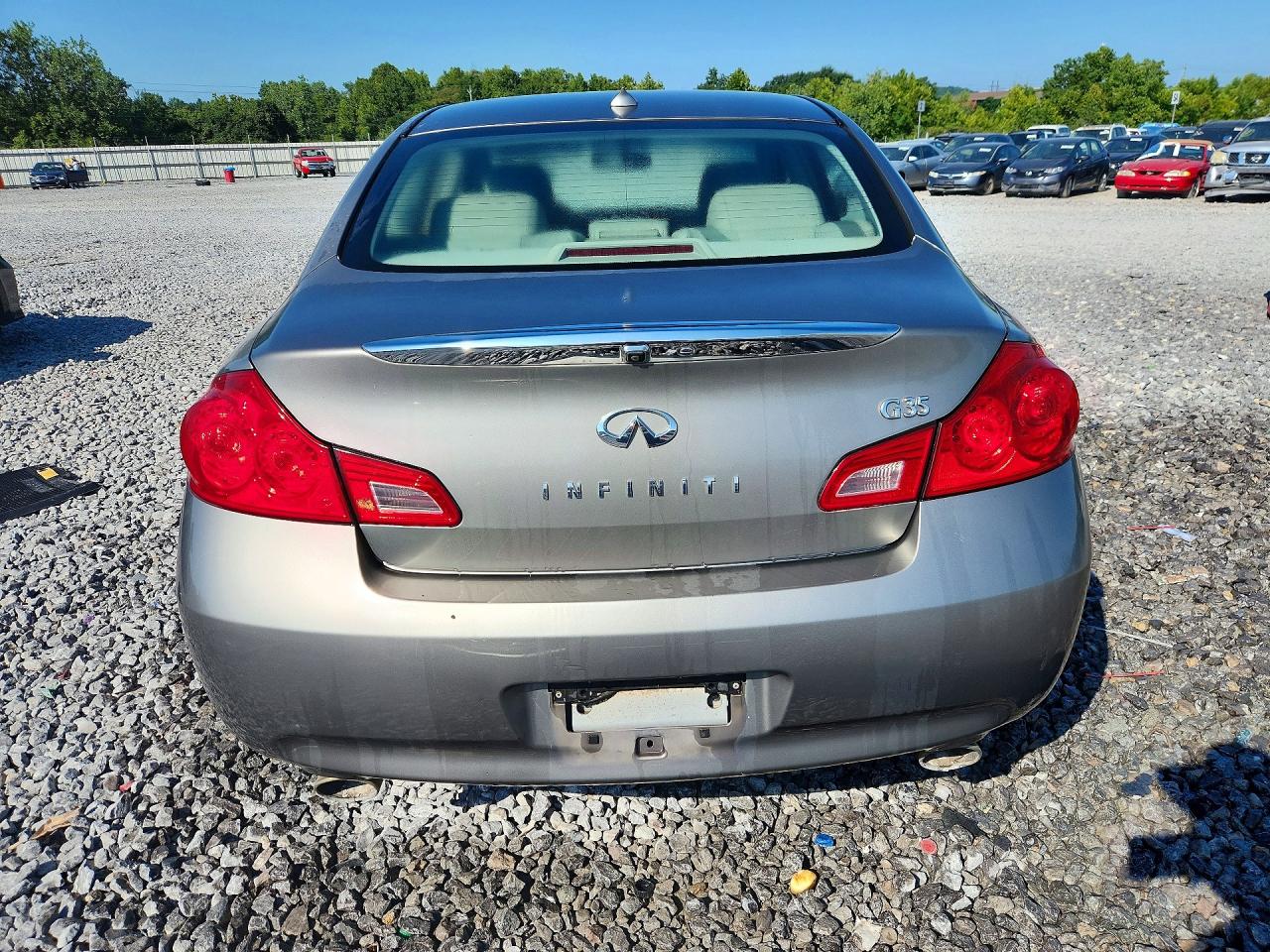 2008 Infiniti G35 Base Tan vin: JNKBV61E98M224801