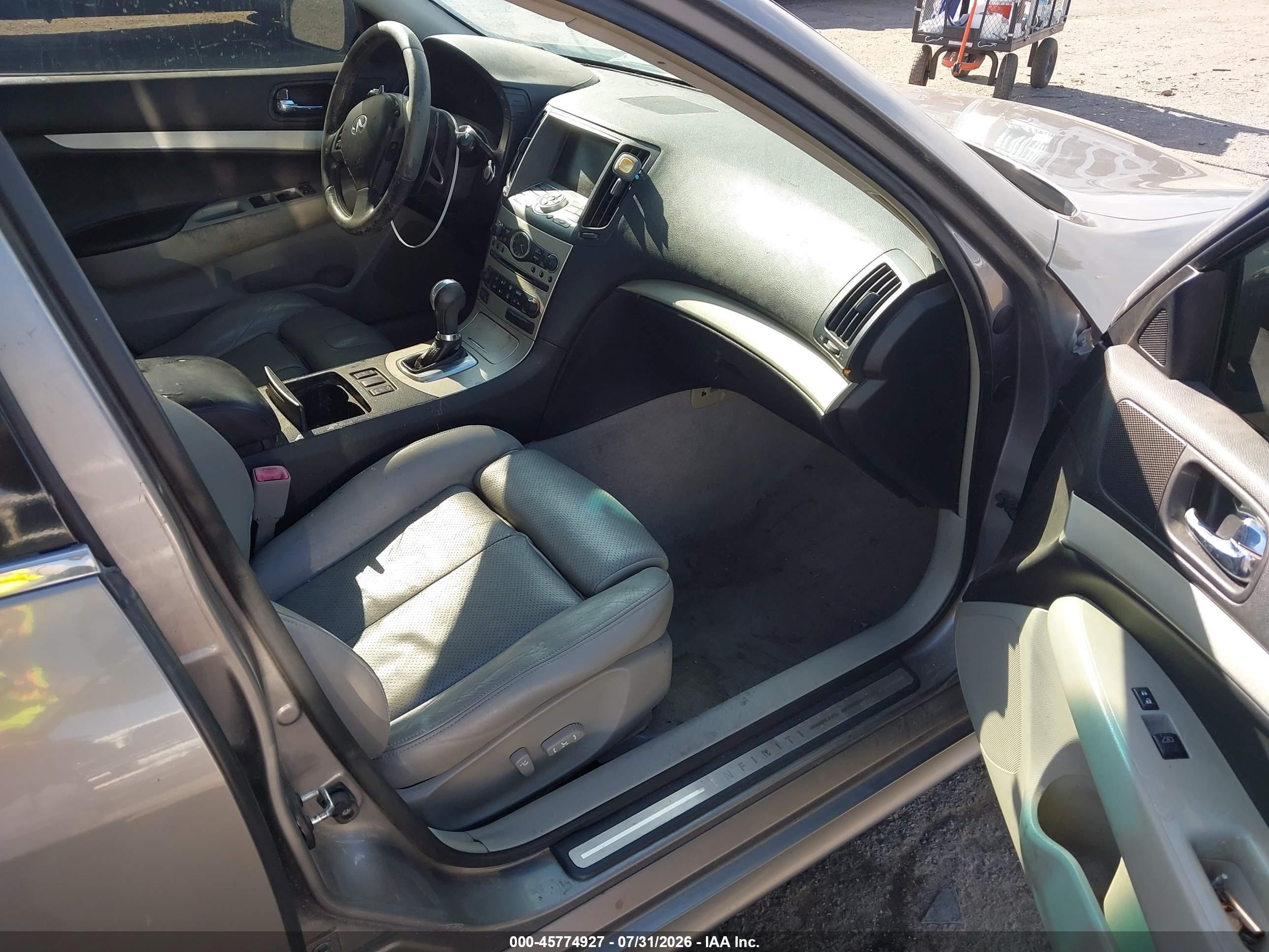 2008 Infiniti G35 Journey Tan vin: JNKBV61EX8M209921