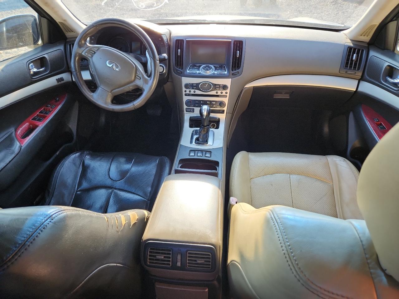 2008 Infiniti G35 Base White vin: JNKBV61EX8M225780