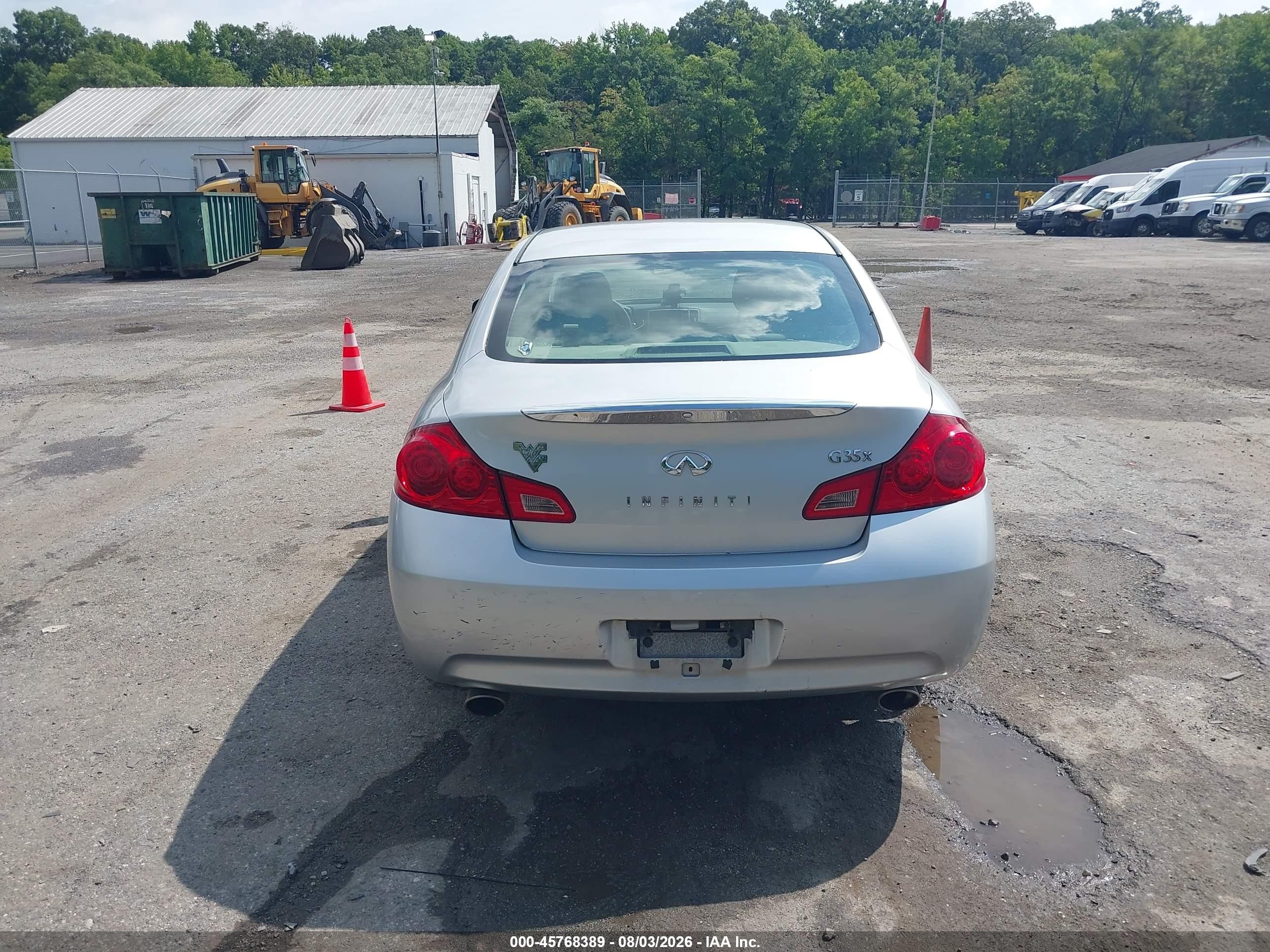 2007 Infiniti G35x   Silver vin: JNKBV61F07M815641